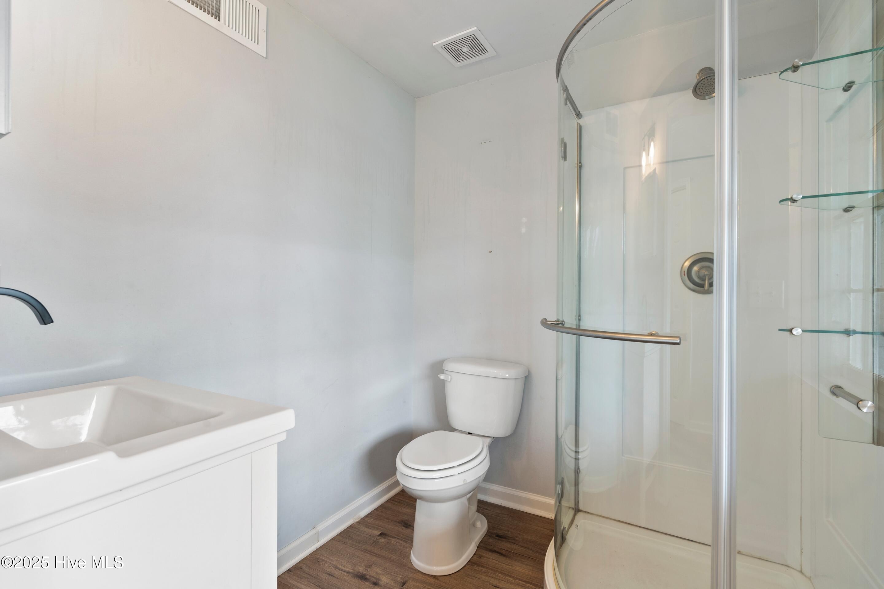 100521432 | Photo 29