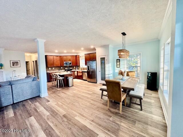 100545035 | Photo 94