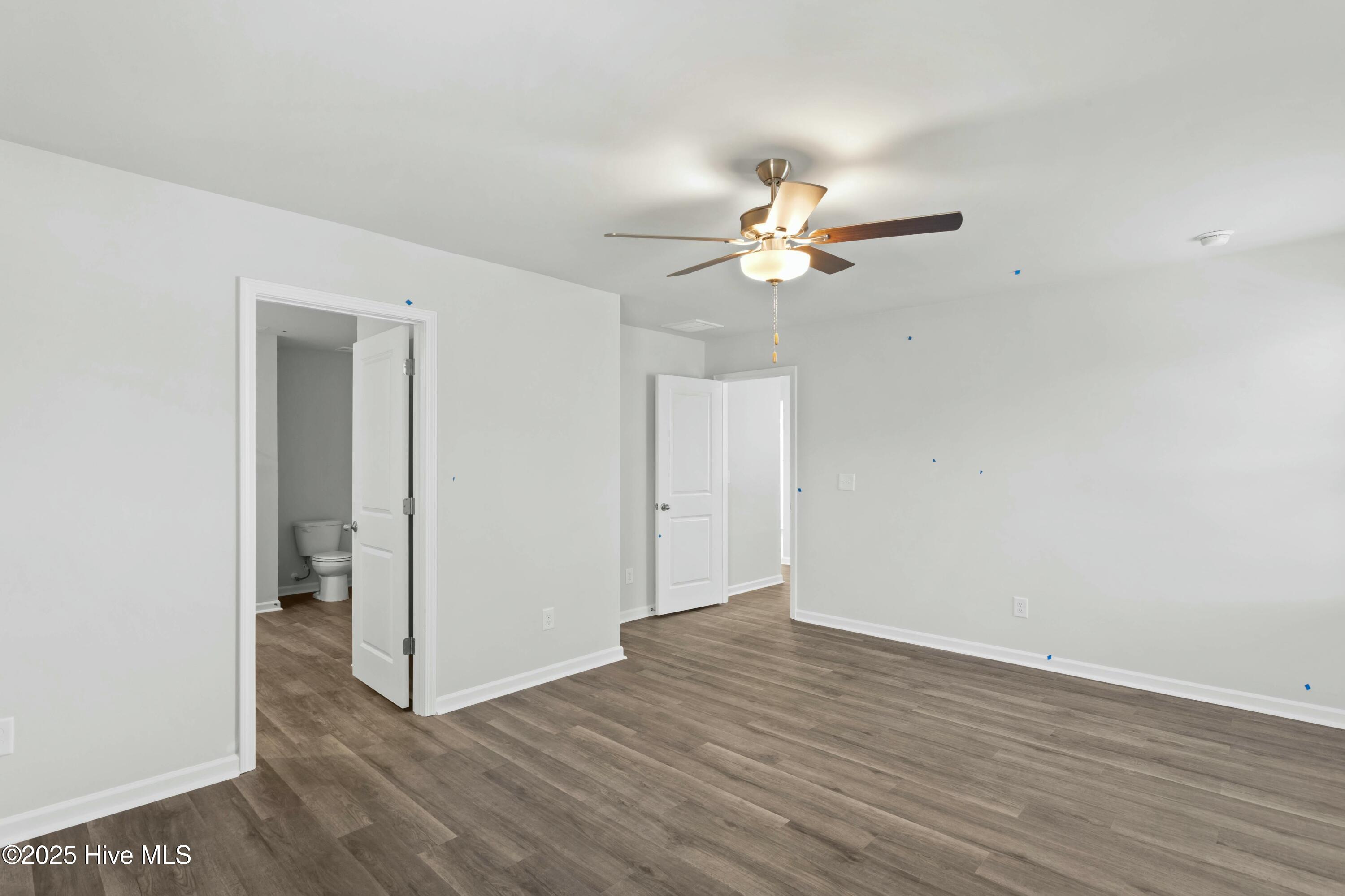 100533510 | Photo 12