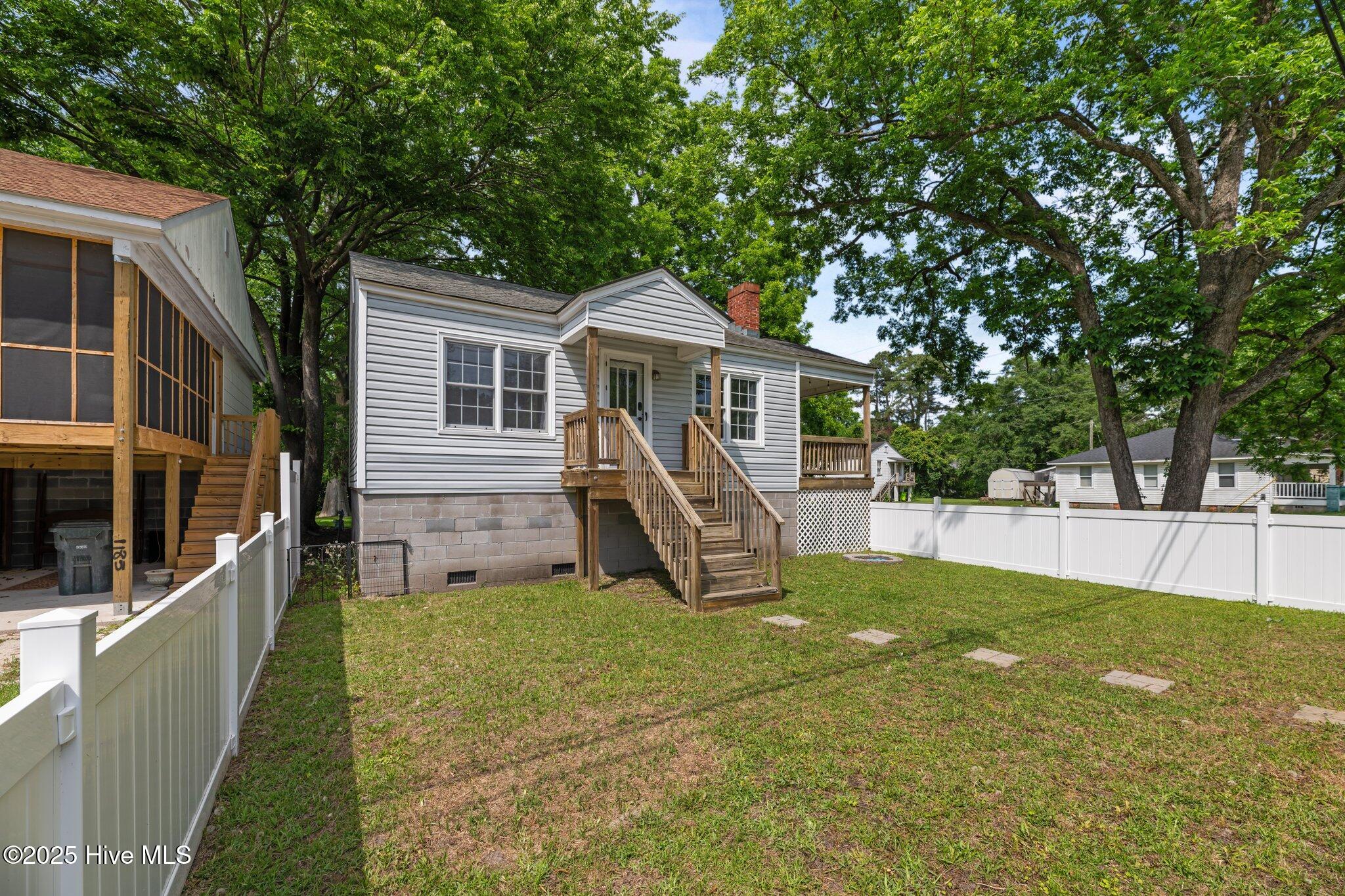 2402 Oaks Road,New Bern
