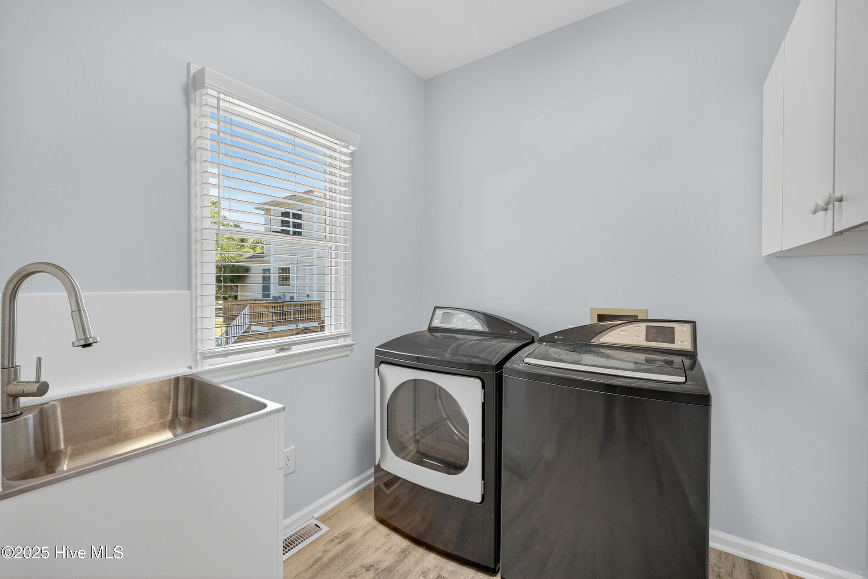 100539038 | Photo 41