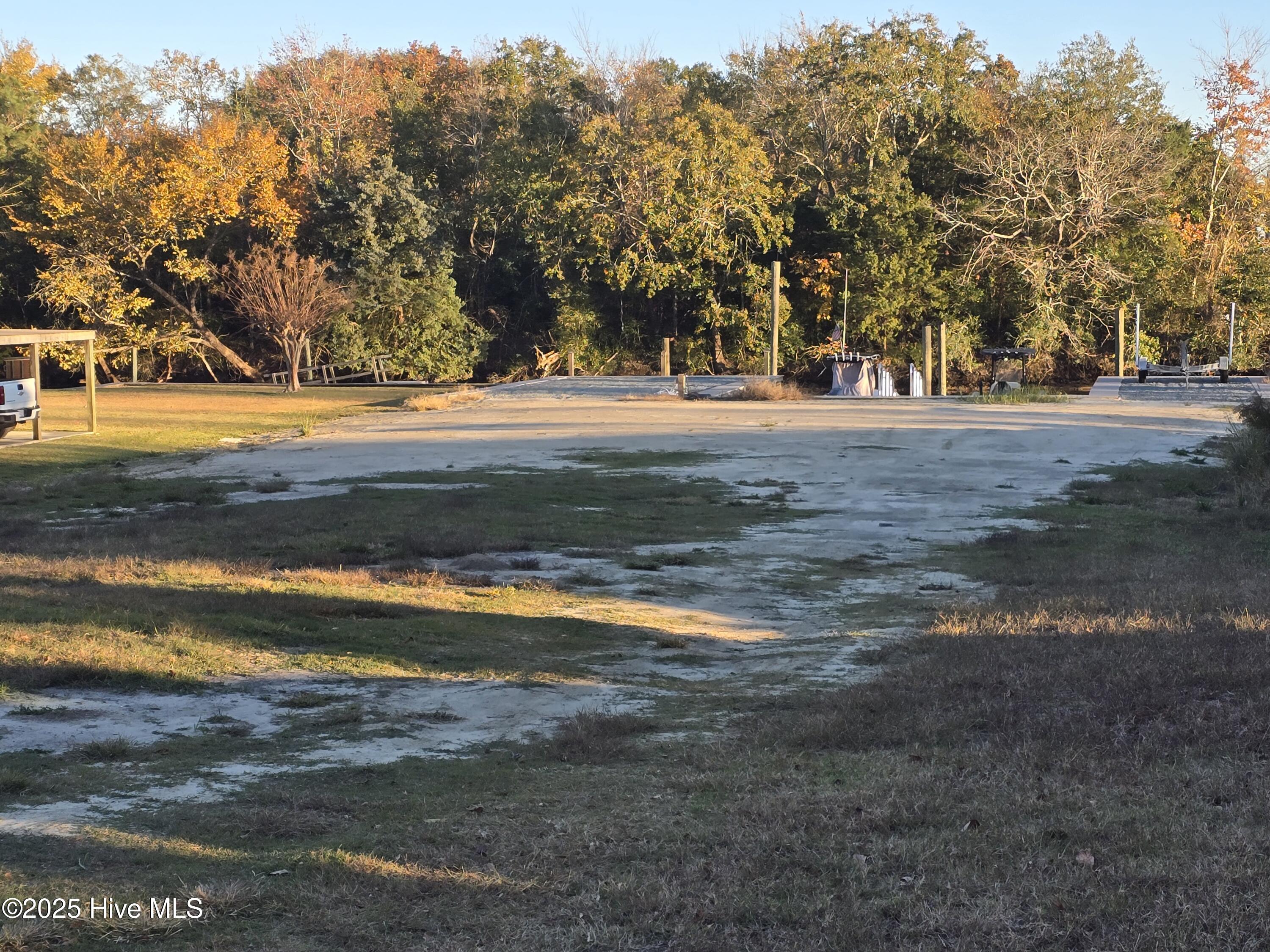 100541975 | Photo 13