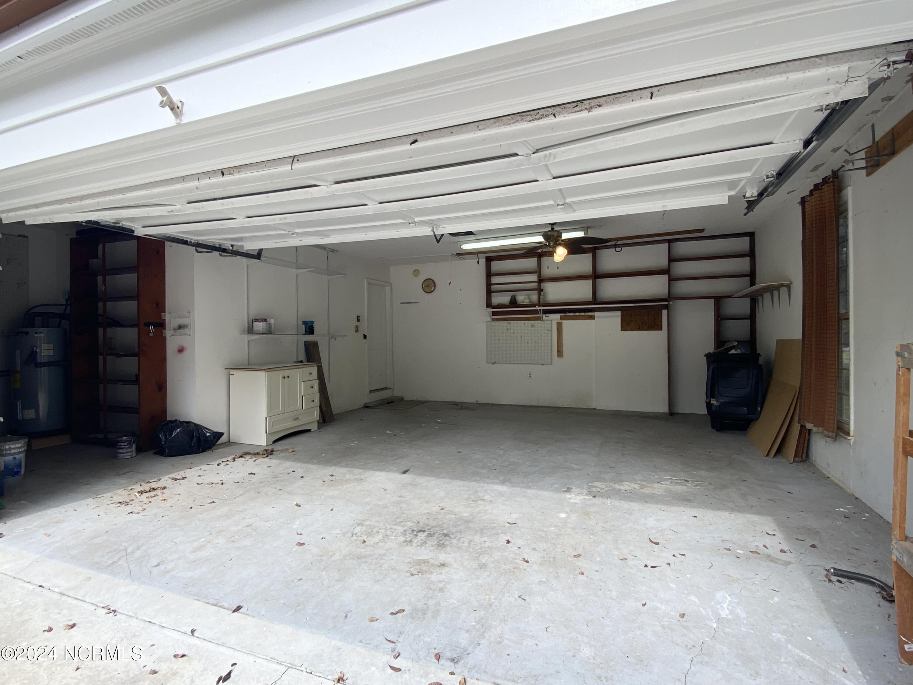 100547218 | Photo 18