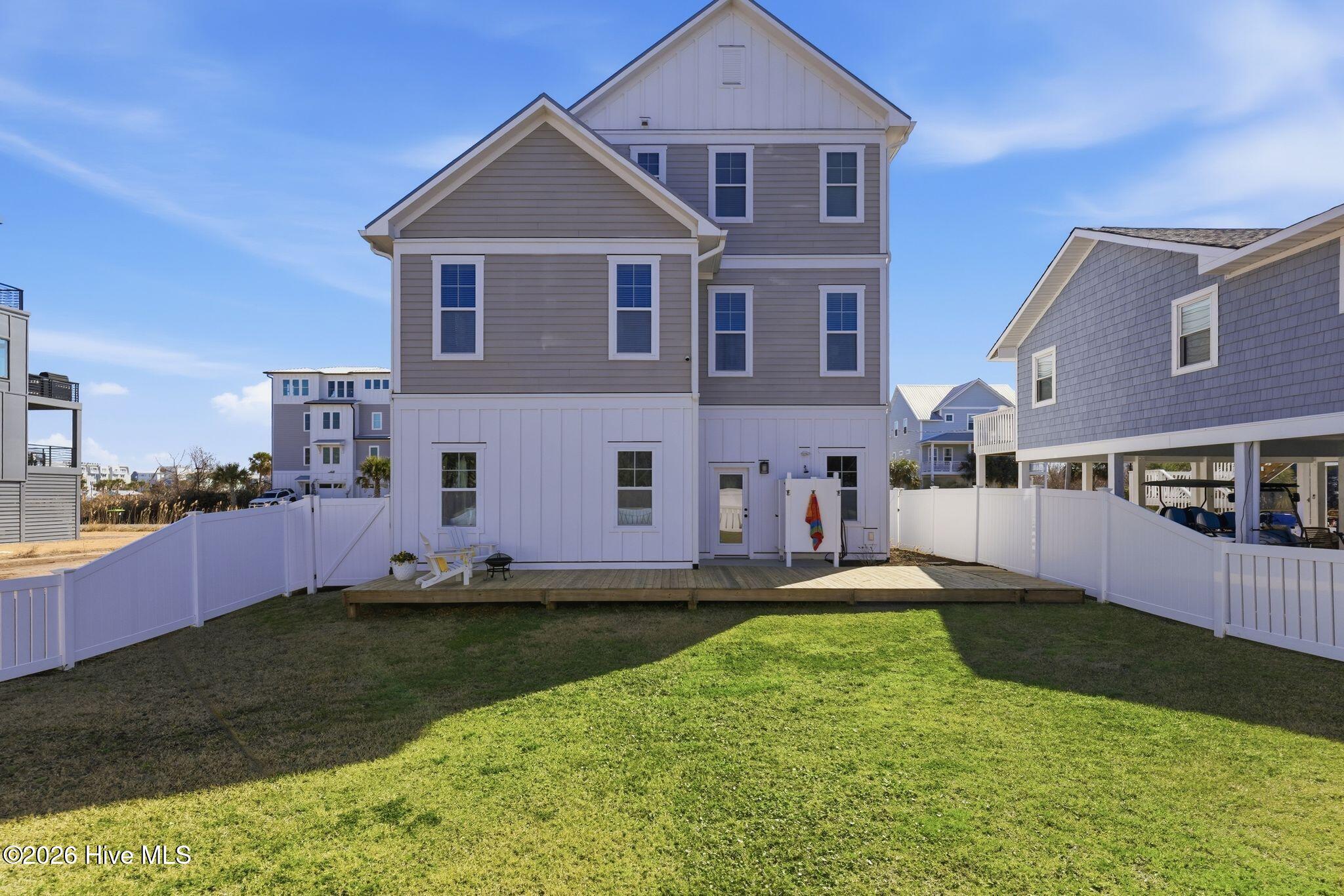 100559655 | Photo 54