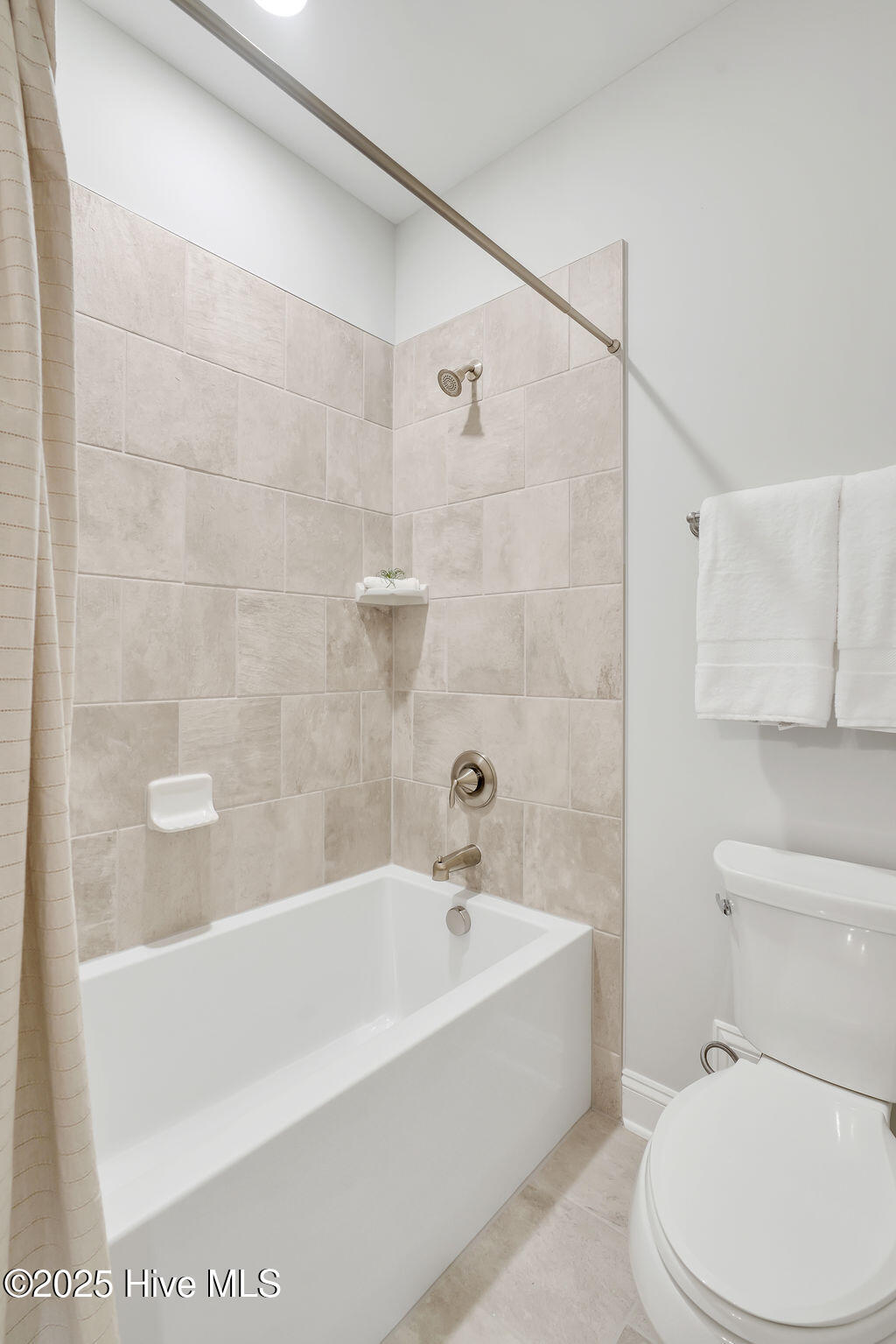 100496816 | Photo 10