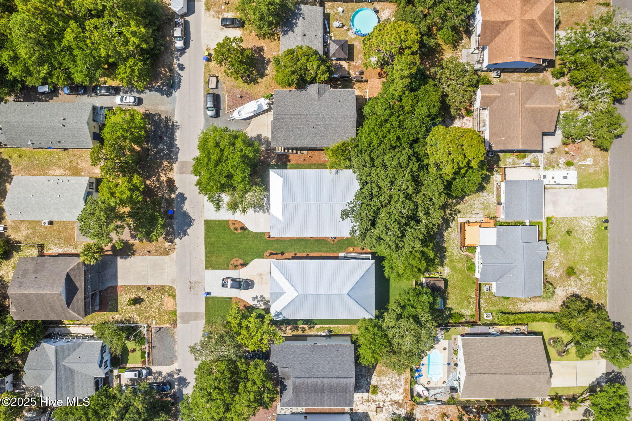 100523673 | Photo 52