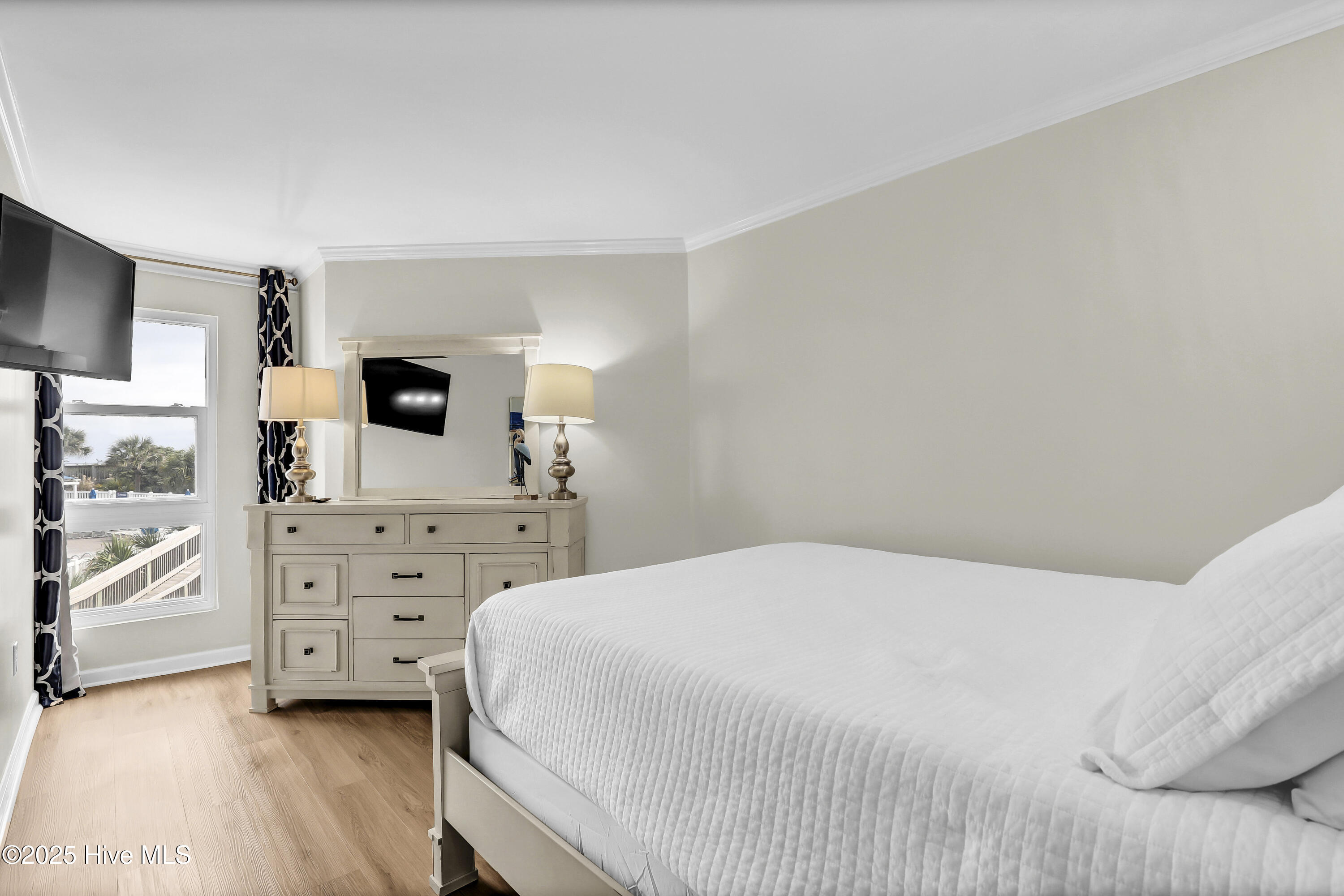 100518100 | Photo 19