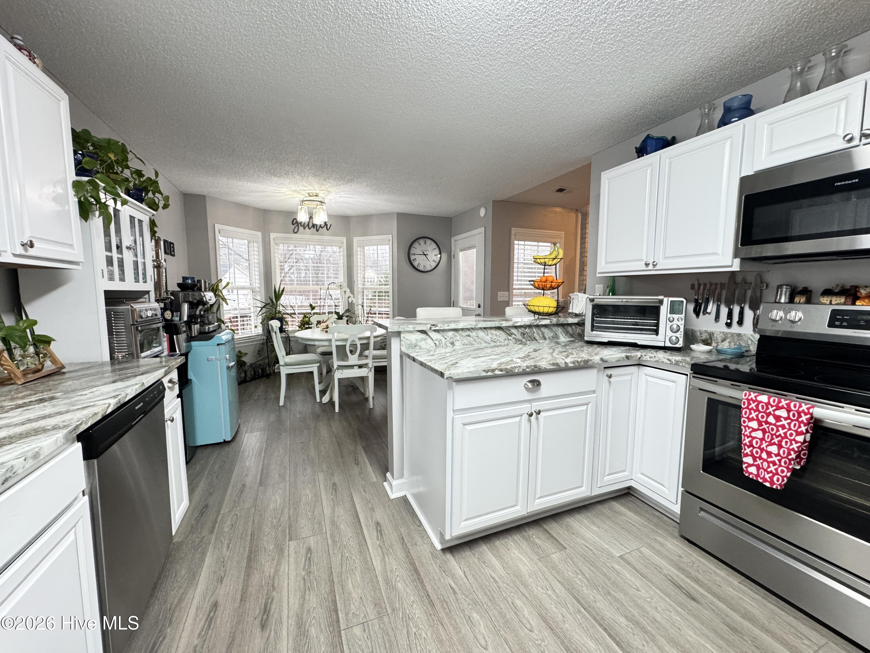 100551352 | Photo 12