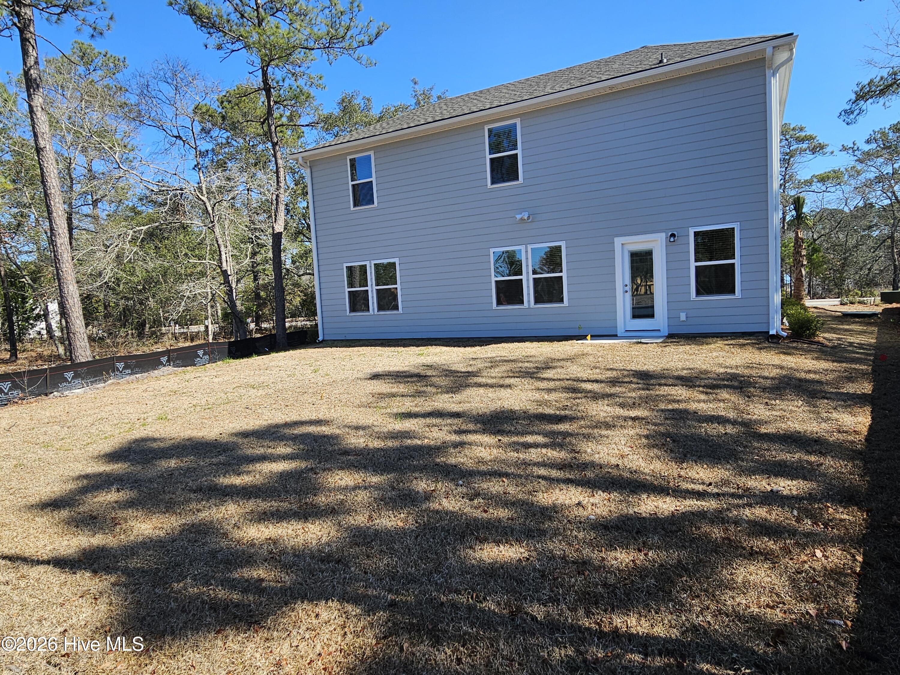 100531272 | Photo 24