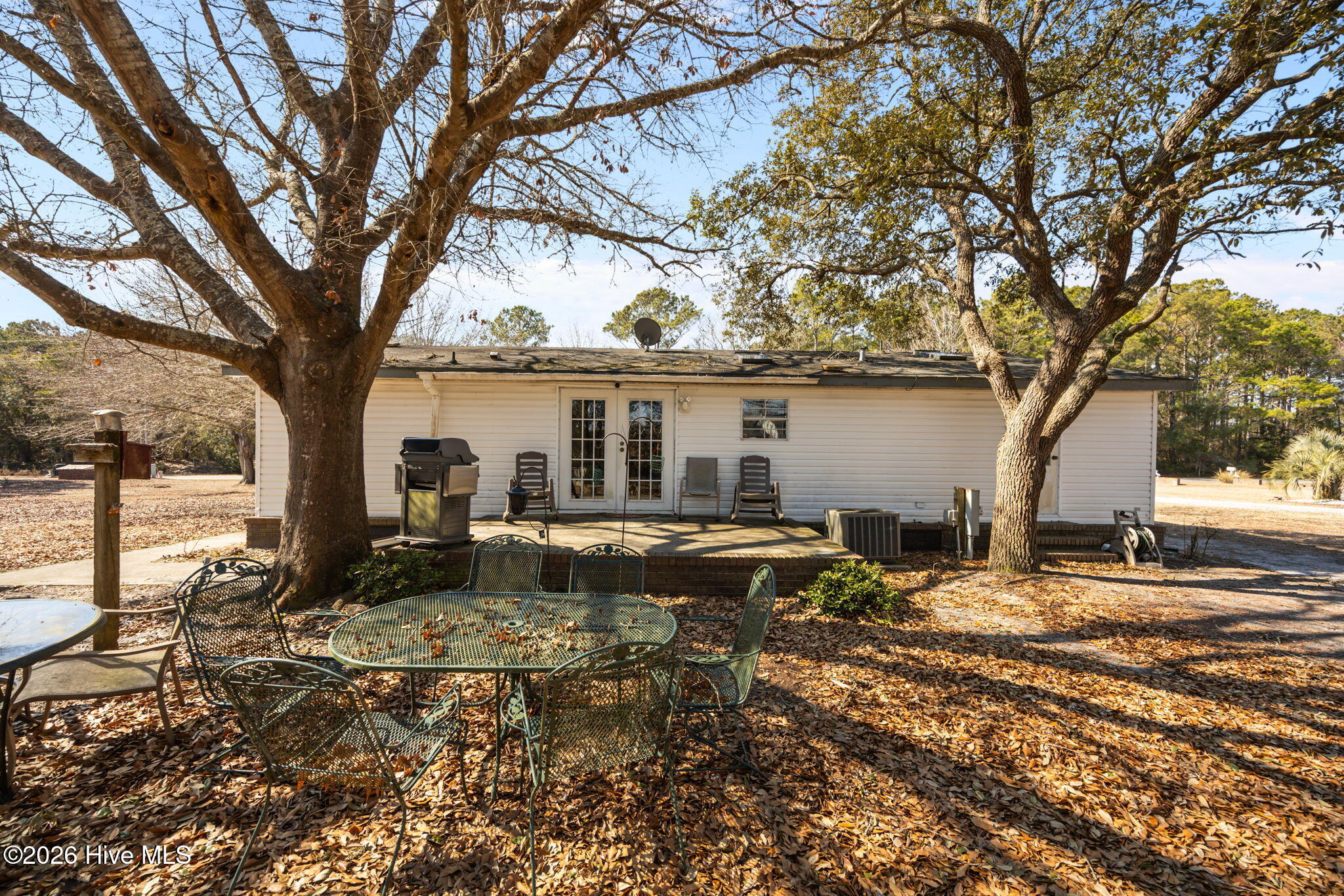 100554674 | Photo 34