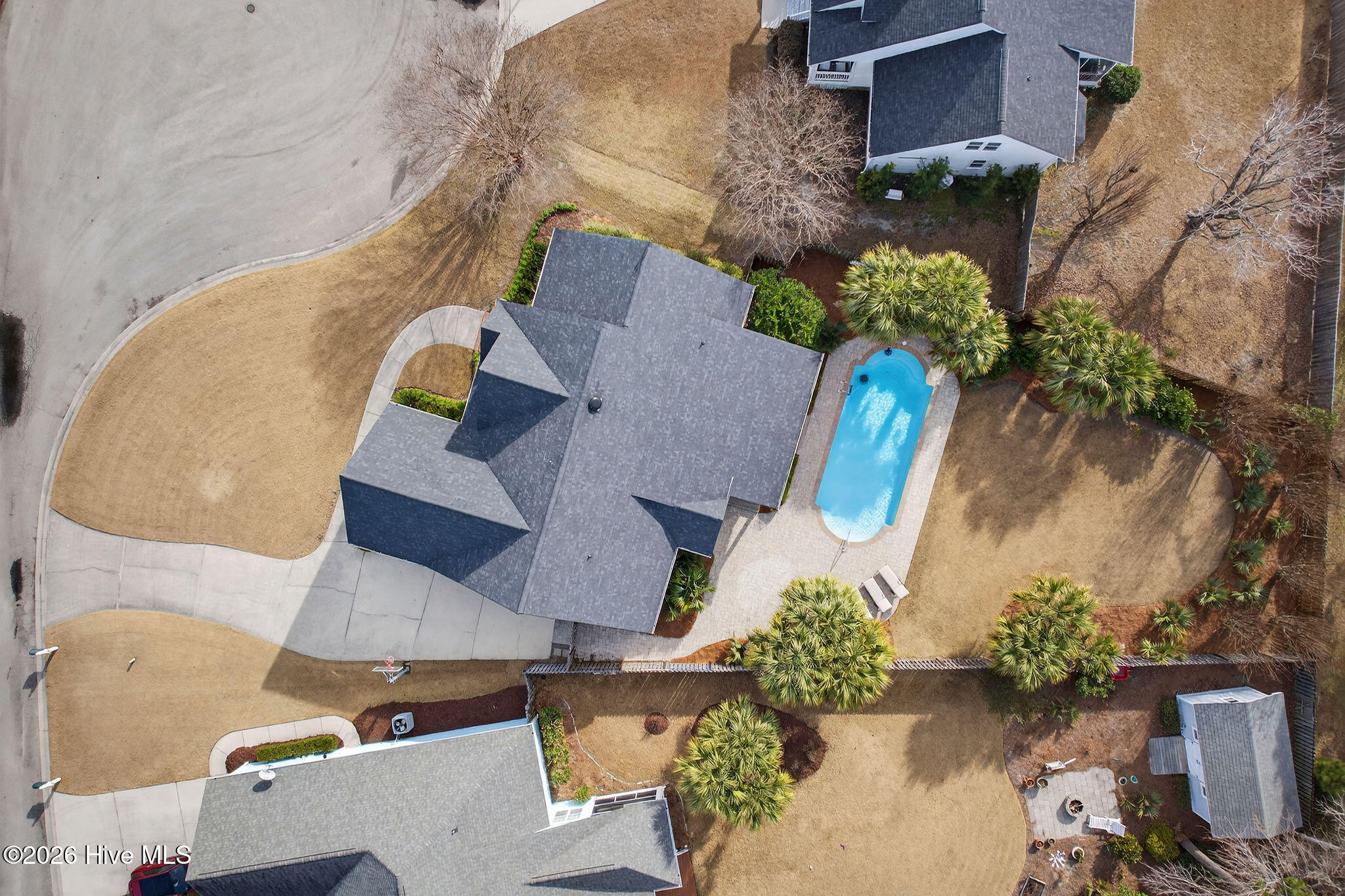 100551466 | Photo 43