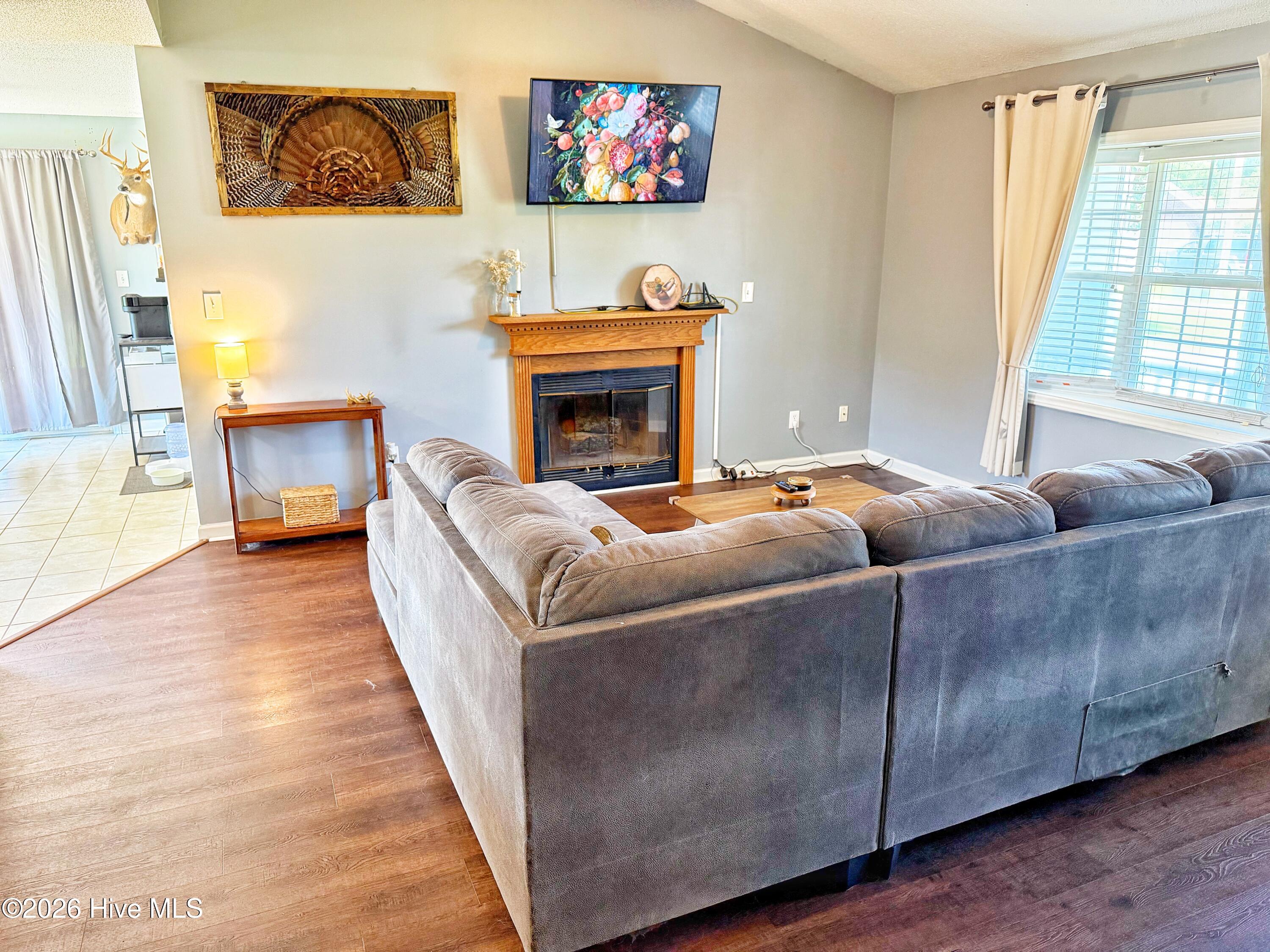 303 Marcia Court,Hubert