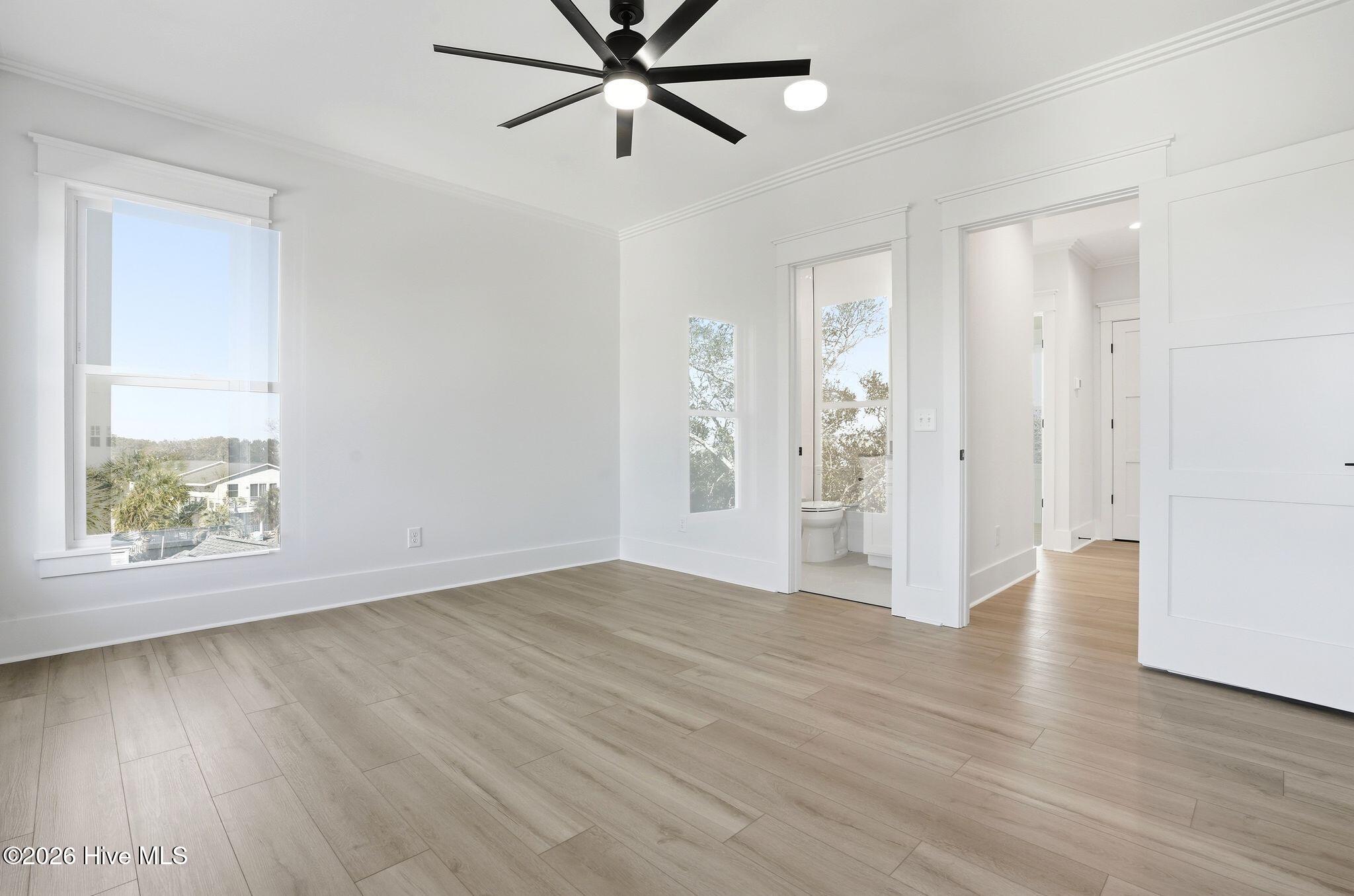 100554996 | Photo 74