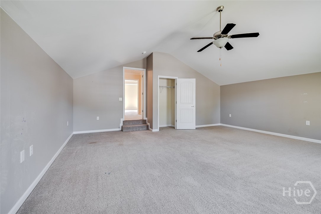 Huge bonus room that could be 5th bedroom