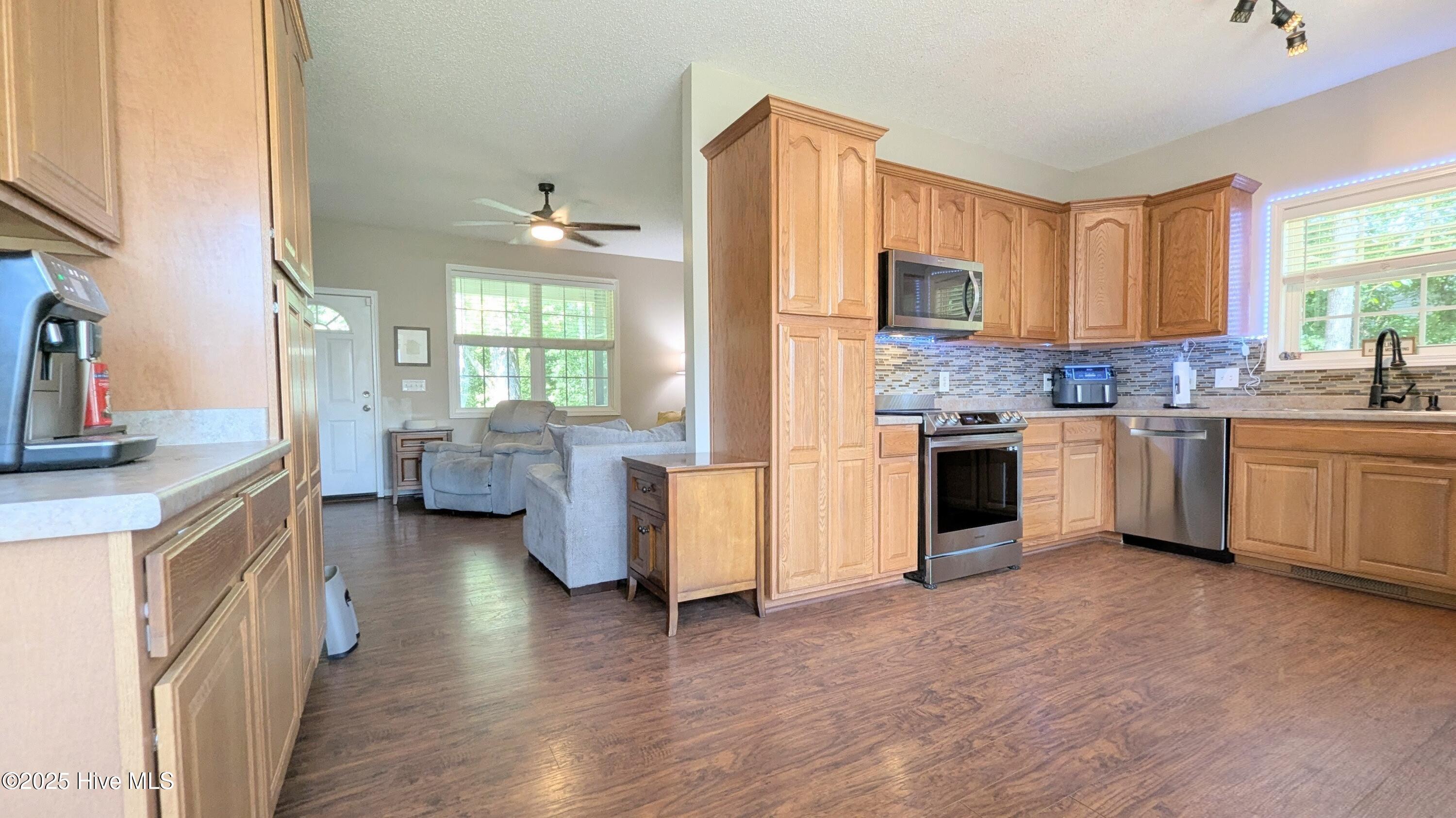 PXL_20250825_161043281~3