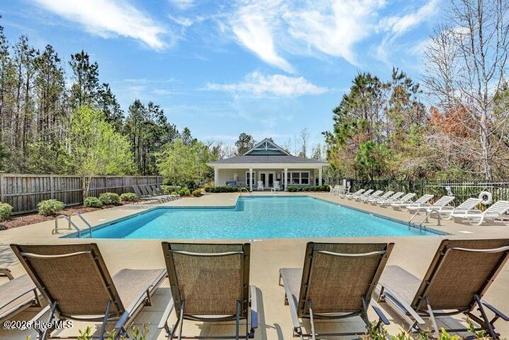 100559469 | Photo 21