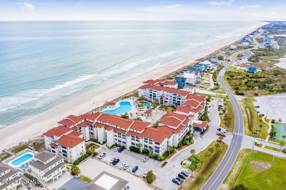 100569395 | Photo 44