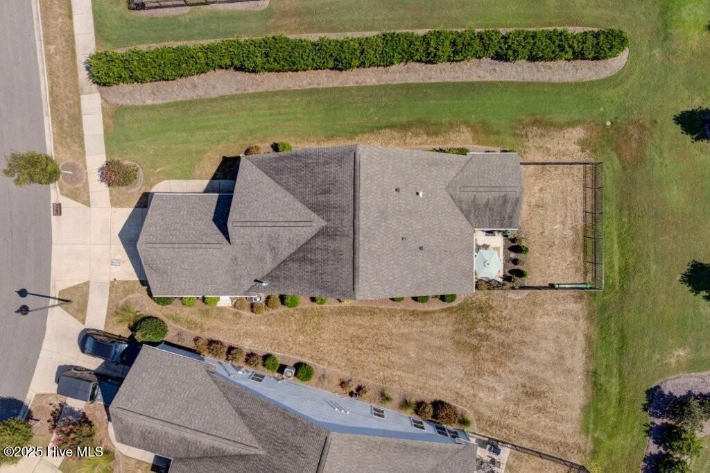 100529096 | Photo 47