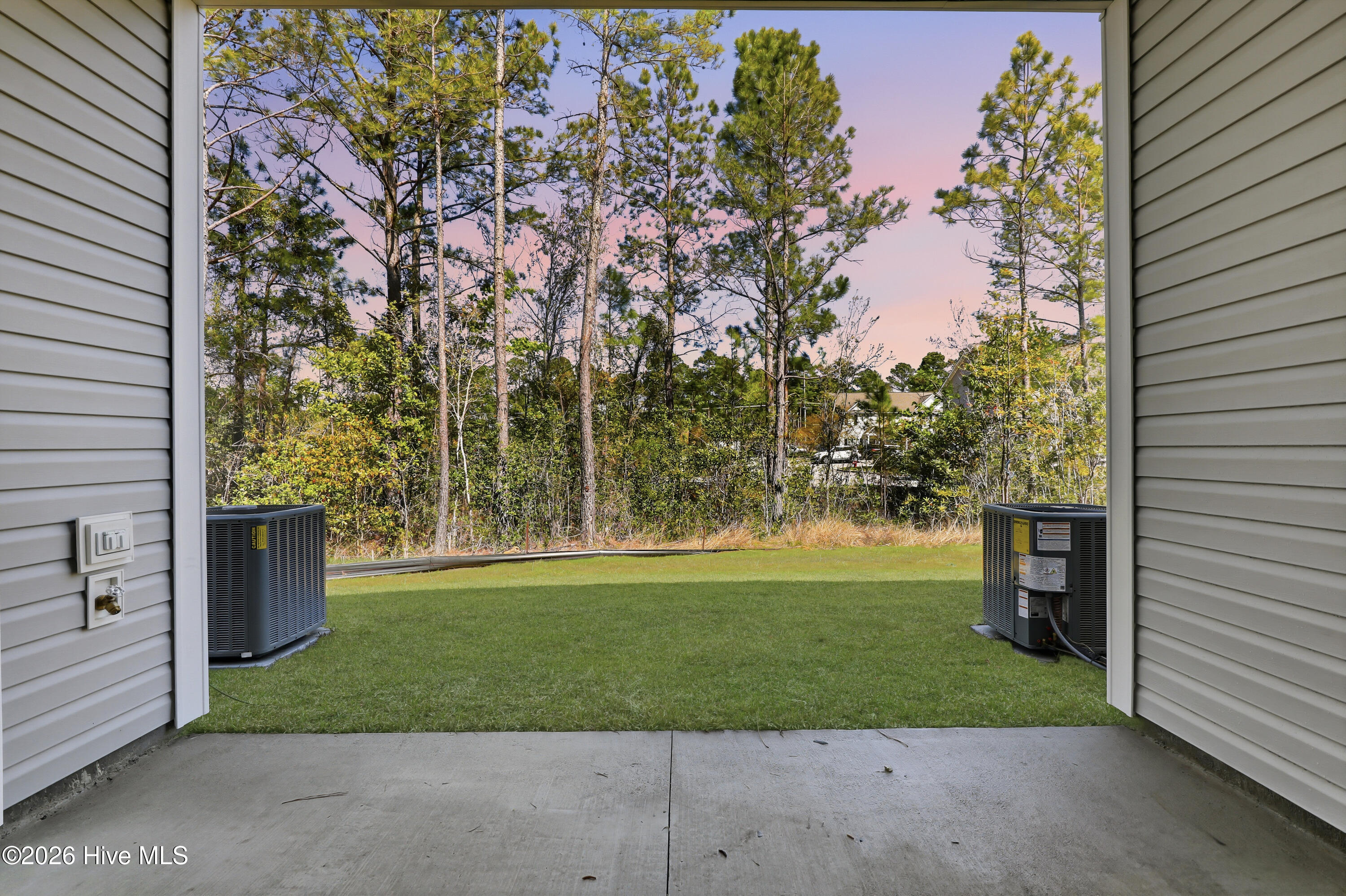 100537571 | Photo 31