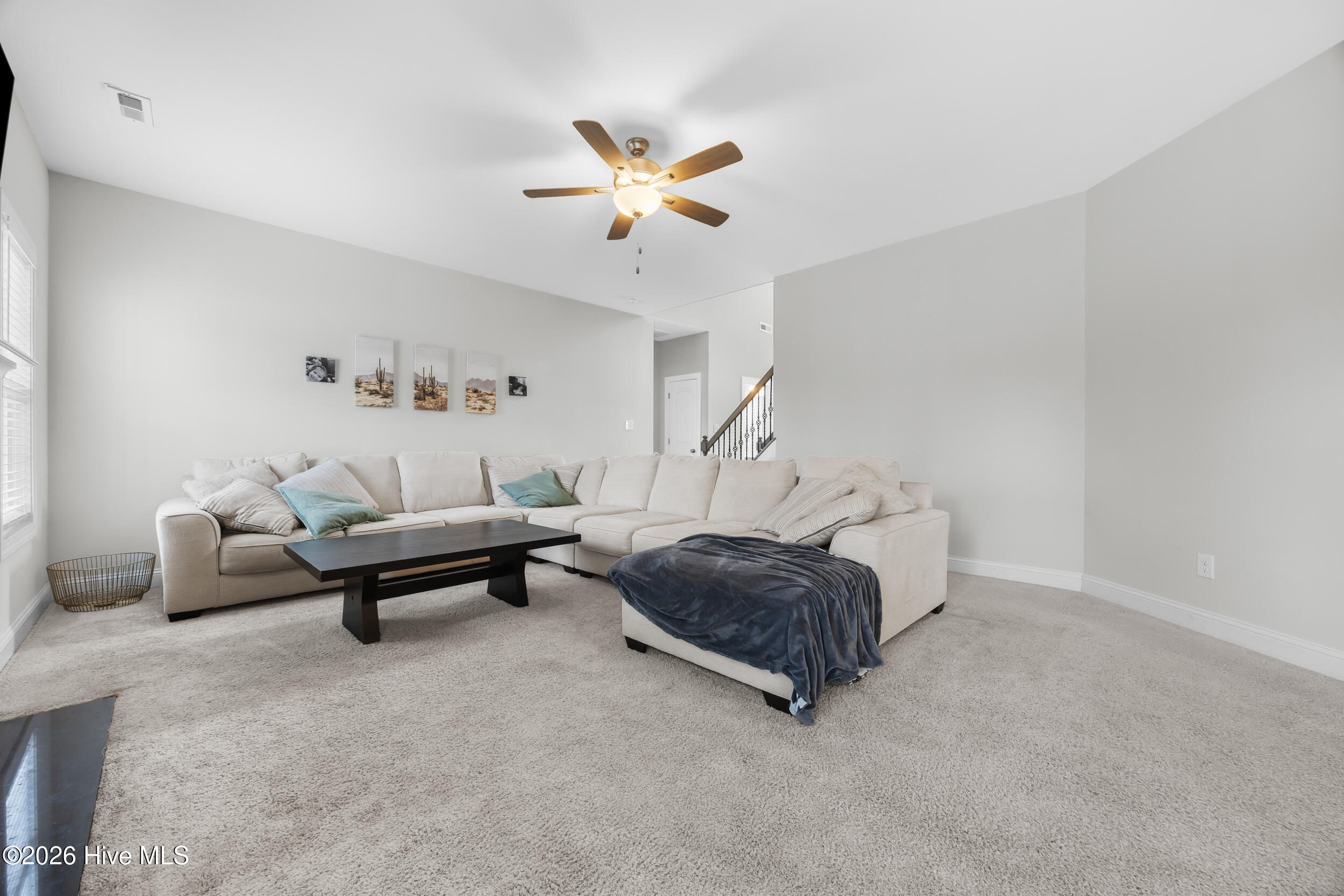 100559002 | Photo 18