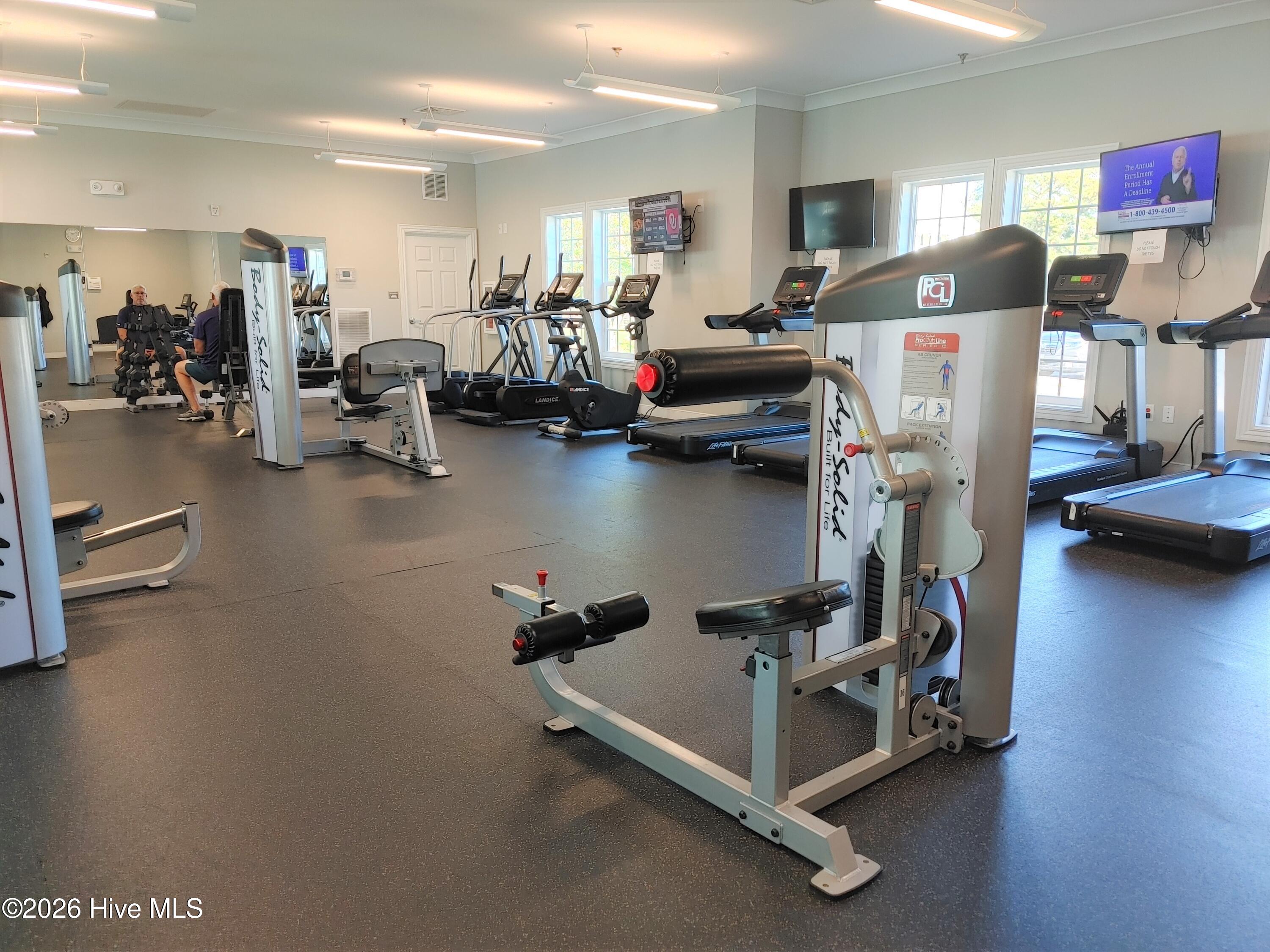 100559220 | Photo 68