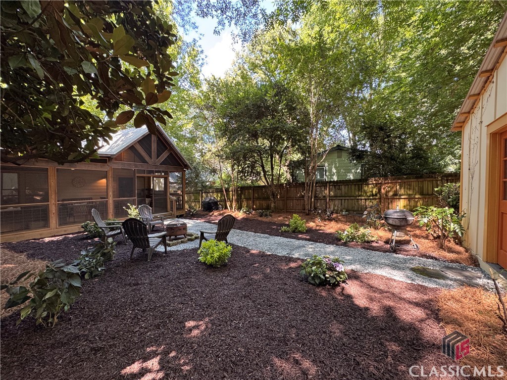 395 Cleveland Avenue