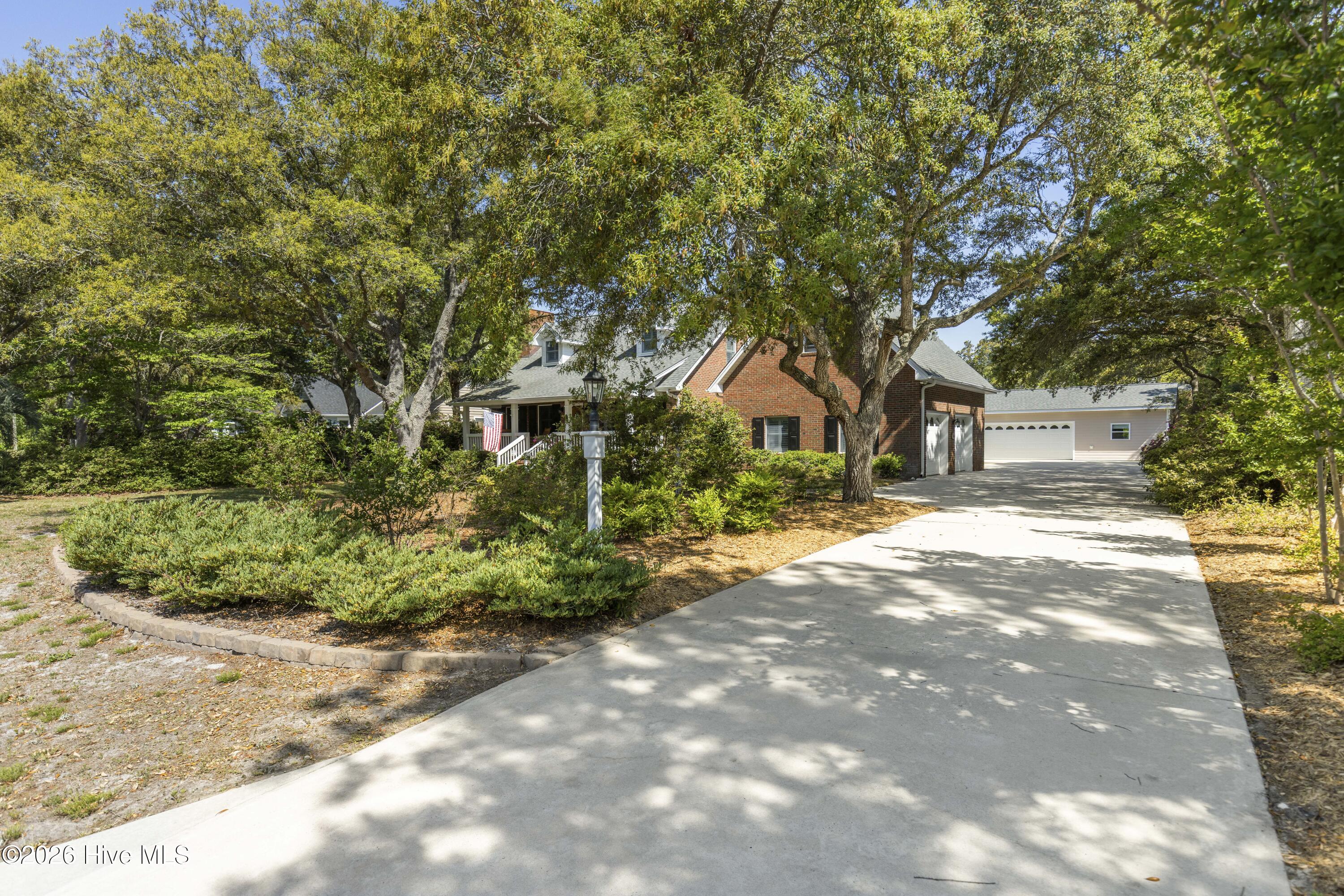 100569579 | Photo 12