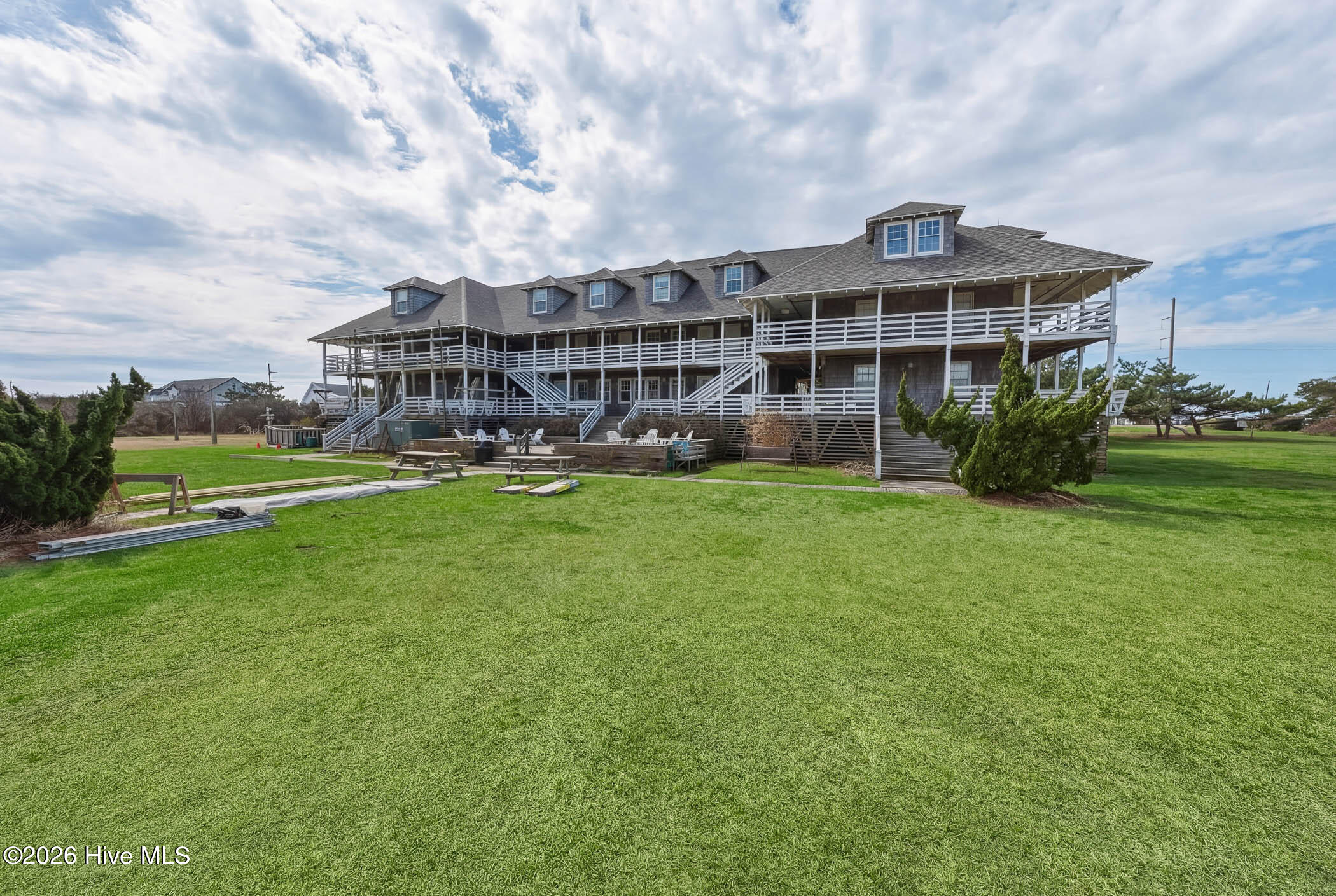 6715 S Croatan Highway, Nags Head, NC, 27959