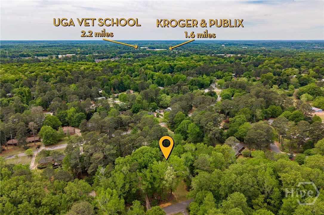 140 Rollingwood Drive