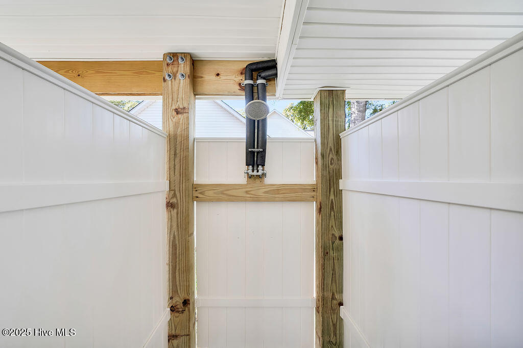 100539026 | Photo 71