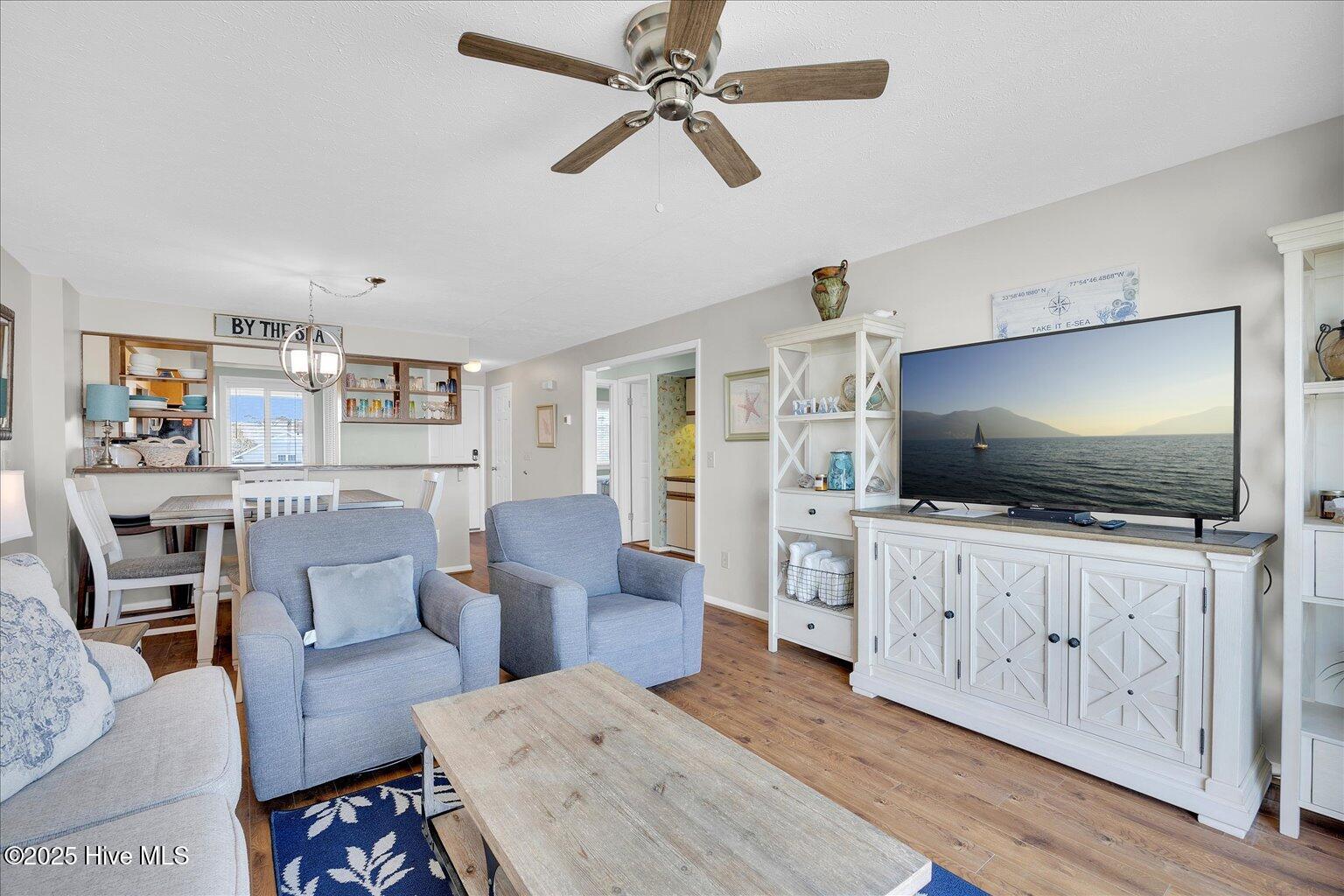 100554957 | Photo 20