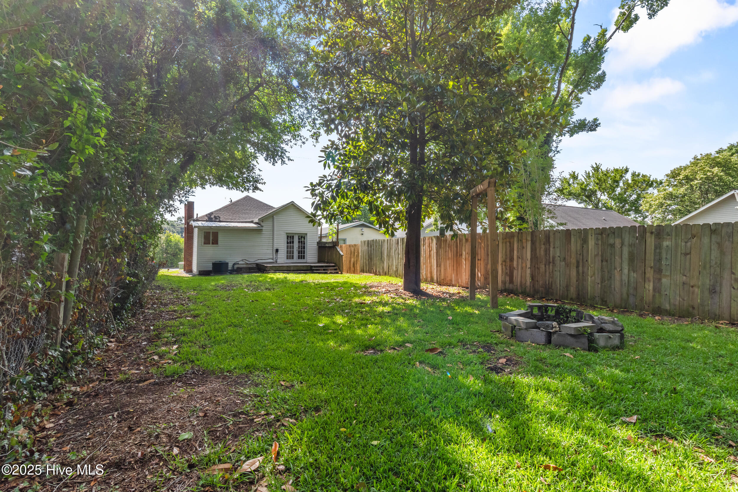 100544769 | Photo 27