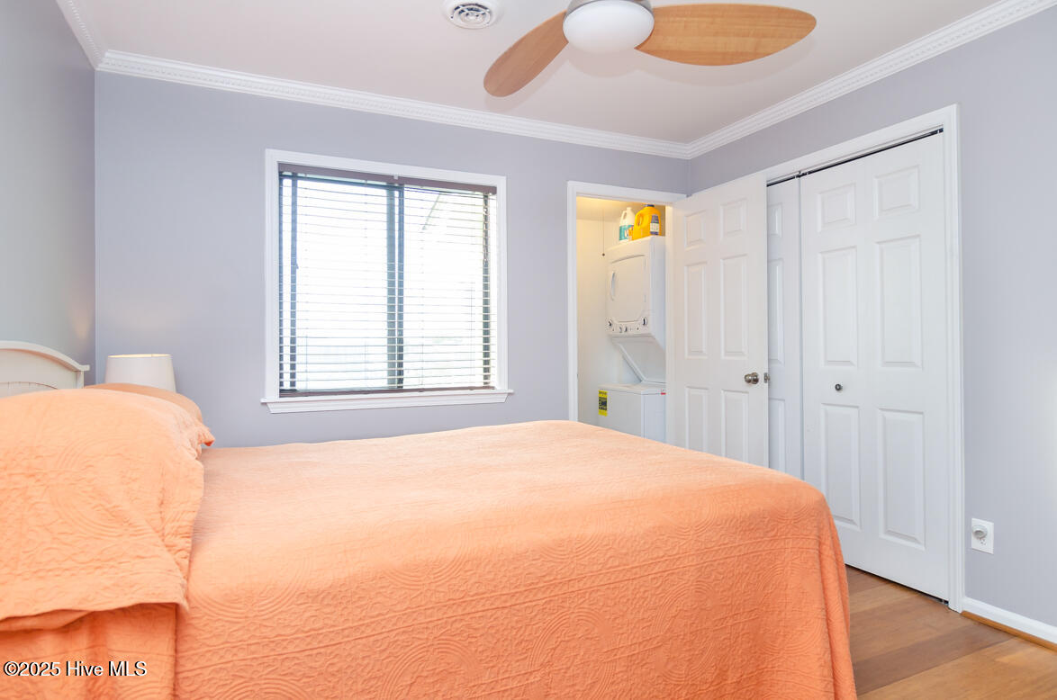 100530673 | Photo 14