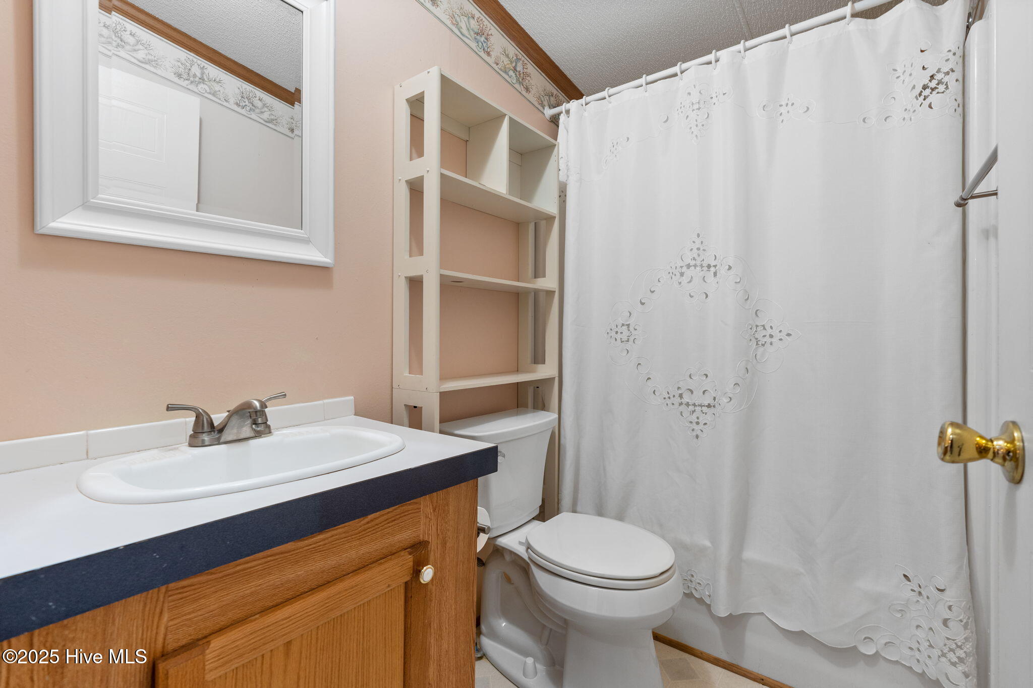 100541276 | Photo 36