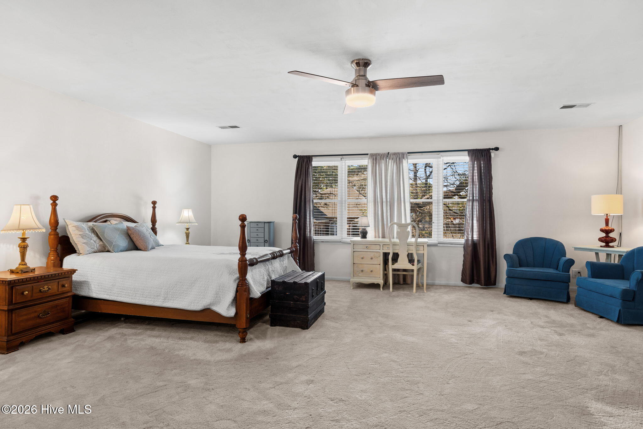 100562881 | Photo 33