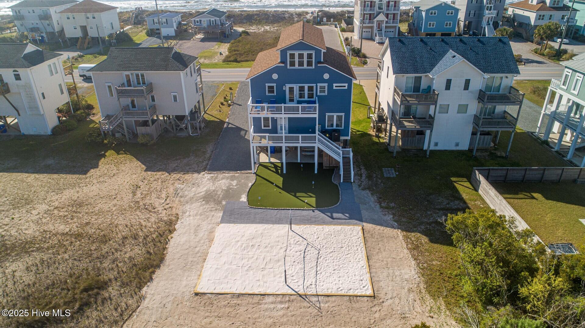 100496177 | Photo 36