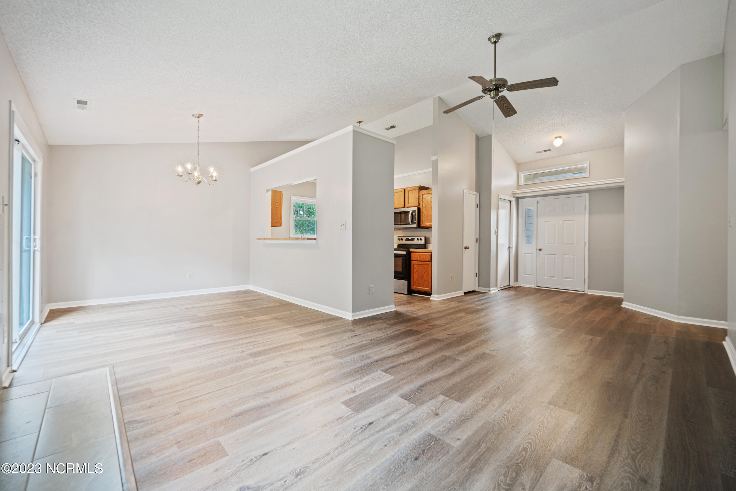 2666 Idlebrook Circle,Midway Park