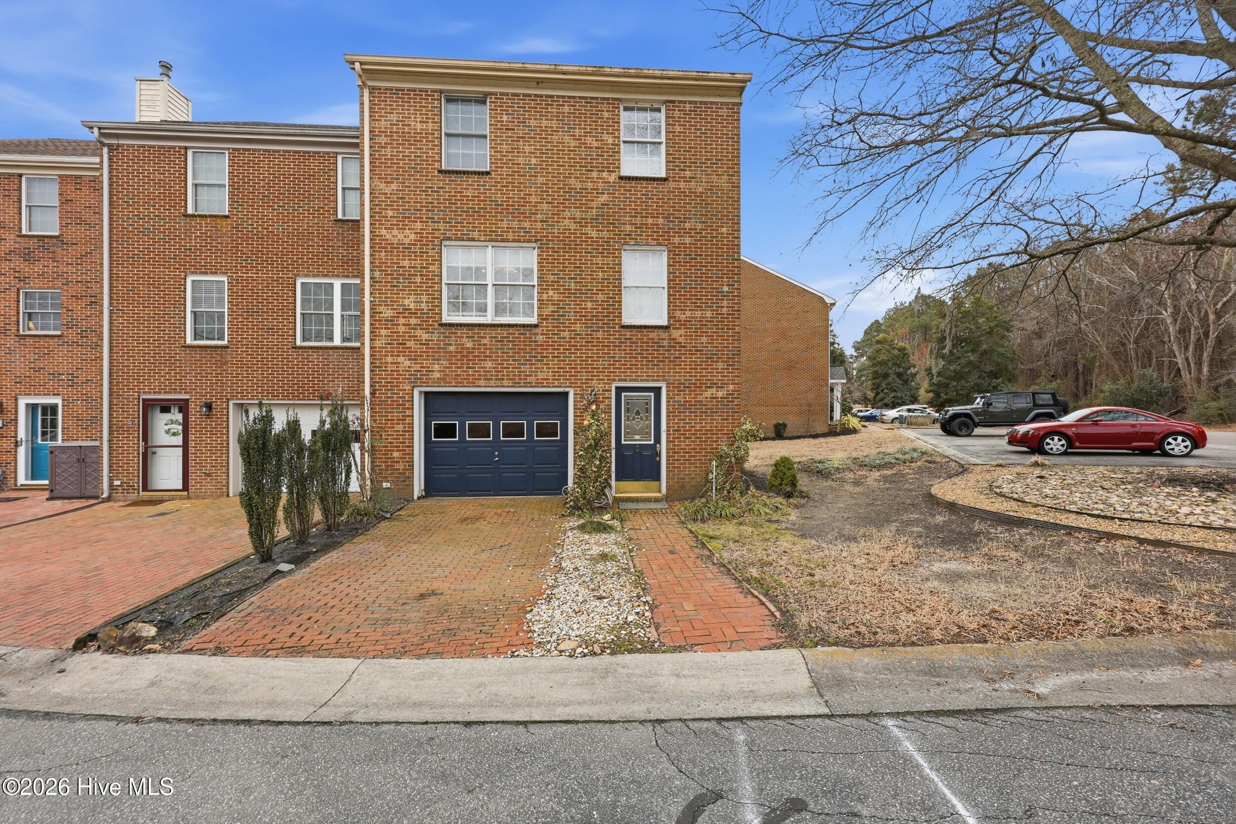 7 Old Fish Hatchery, Edenton, North Carolina, 3 Bedrooms Bedrooms, 6 Rooms Rooms,3 BathroomsBathrooms,Townhouse,For sale,Old Fish Hatchery,100557587
