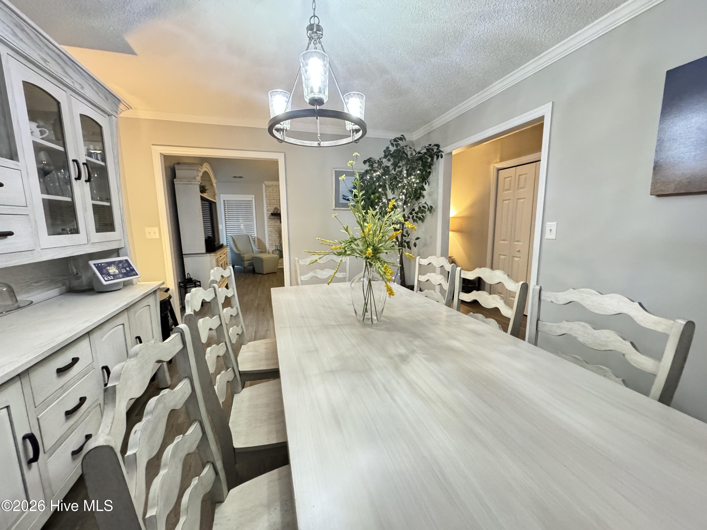 100551352 | Photo 18