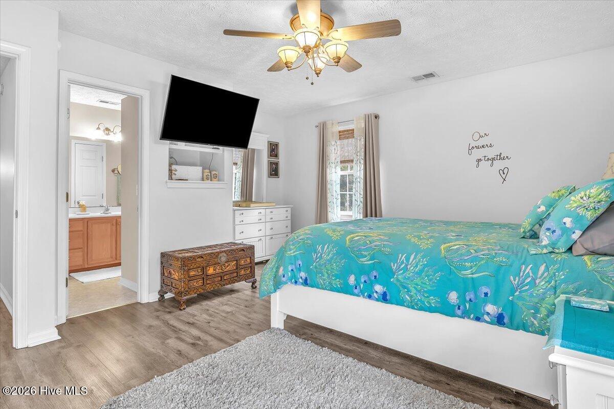 100550446 | Photo 17