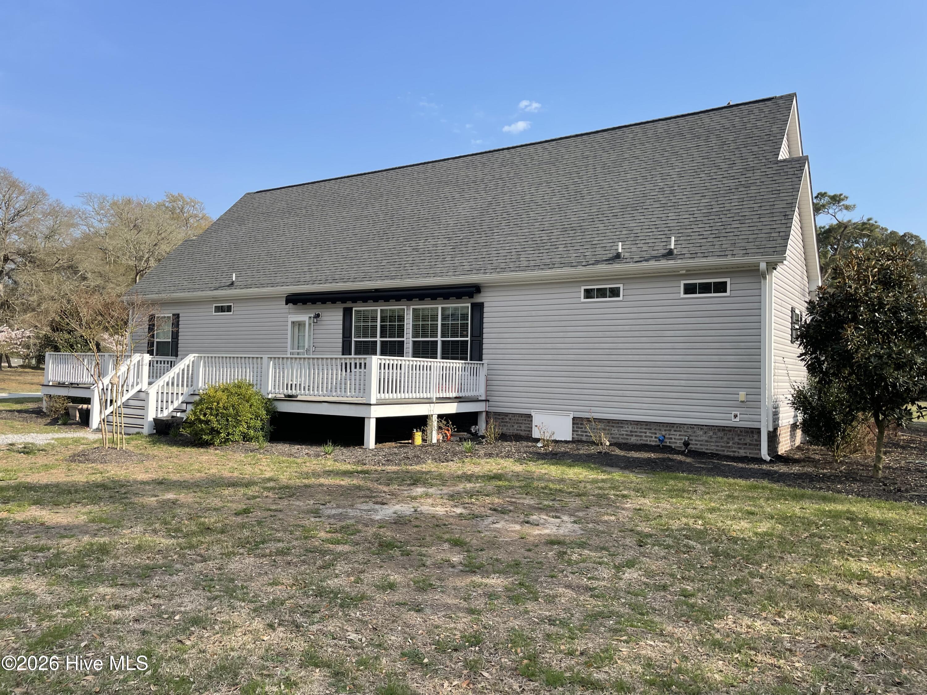 100568375 | Photo 54