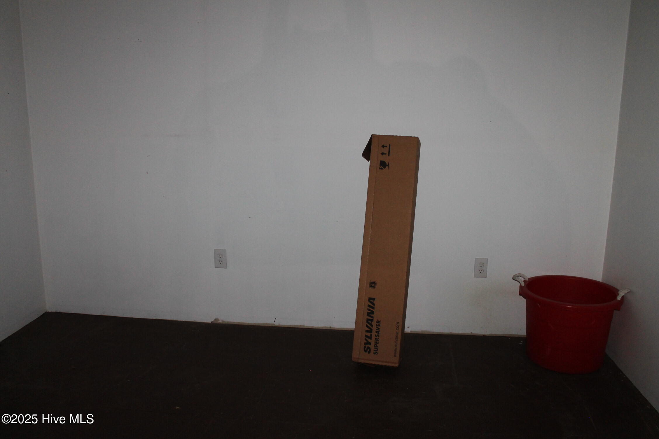 100497526 | Photo 30