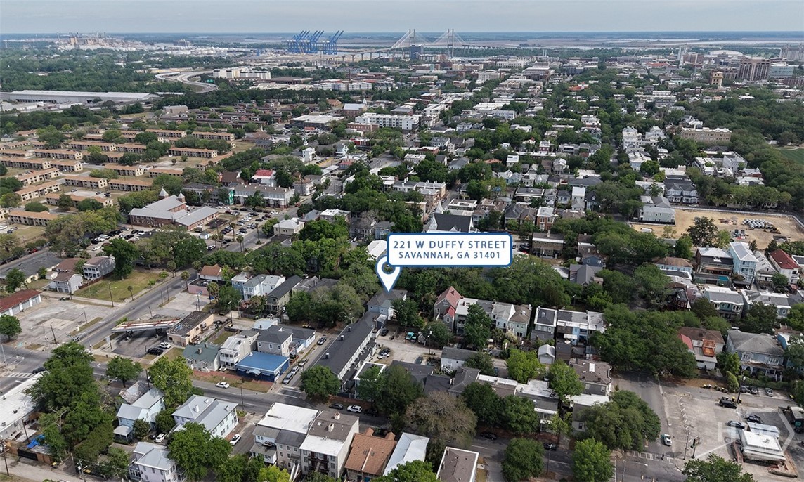 221 Duffy, Savannah, Georgia, 10 Bedrooms Bedrooms, 0 ,8 BathroomsBathrooms,Multi Family,For sale,Duffy,SA350490