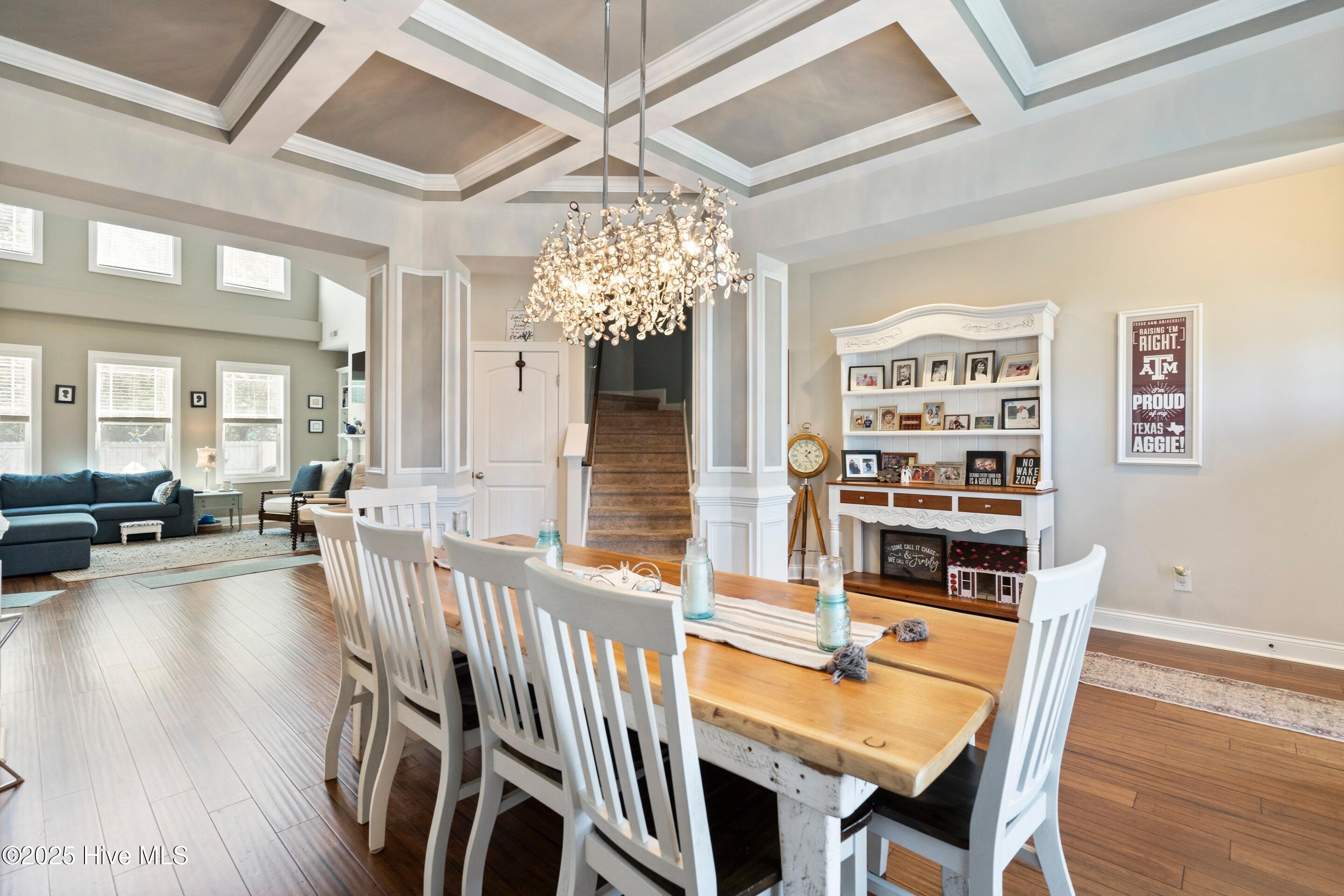 100532495 | Photo 10