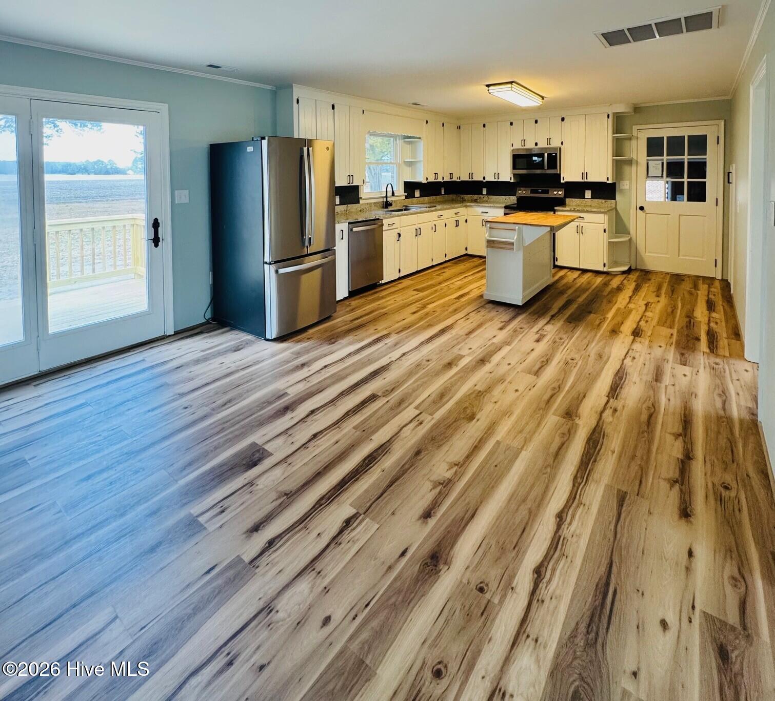 310 Old Swamp Road, South Mills, NC, 27976