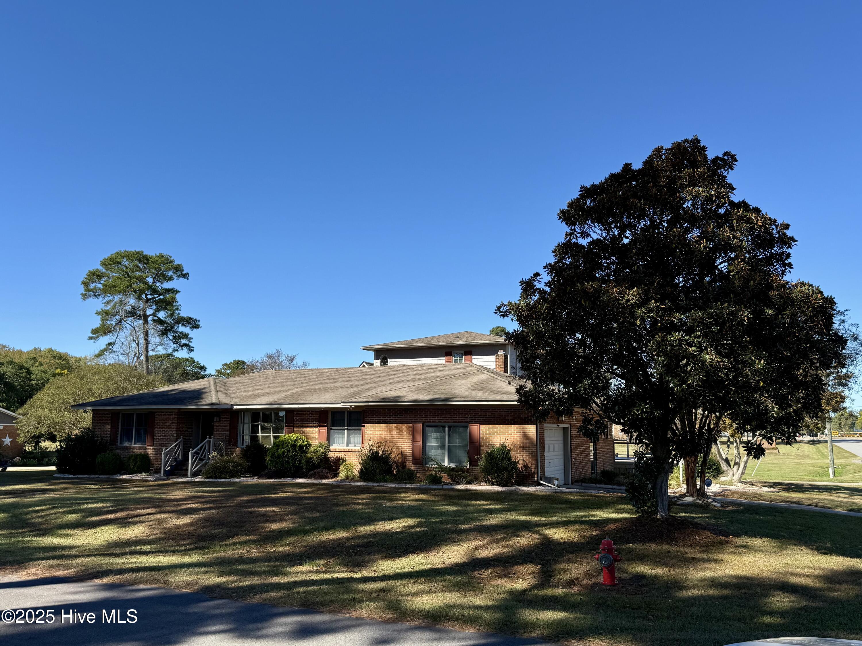 Homes for sale in Williamston, NC | 1020 Dixie Trl, Williamston, NC 27892 | MLS# 100536996