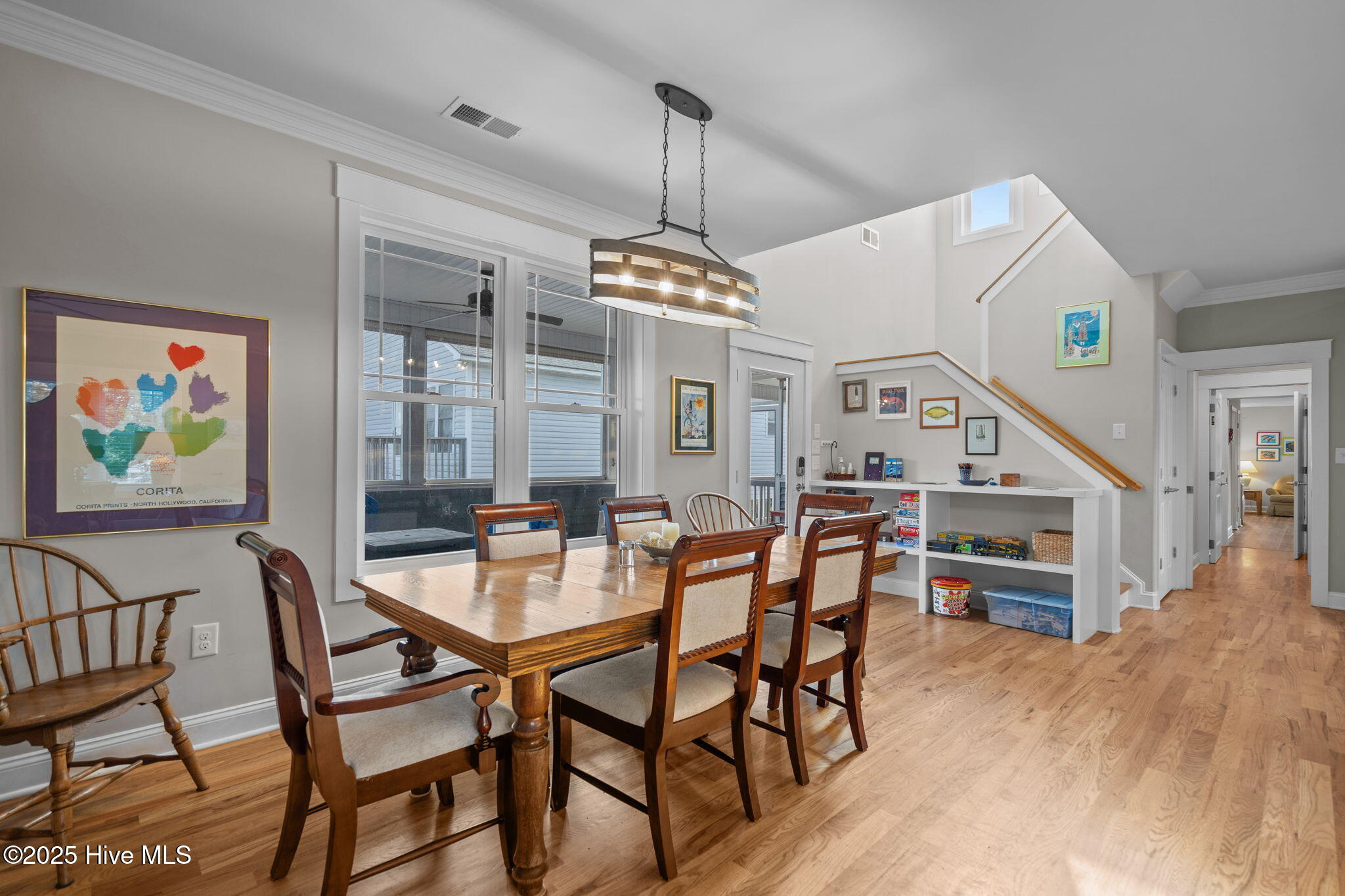 100541907 | Photo 11