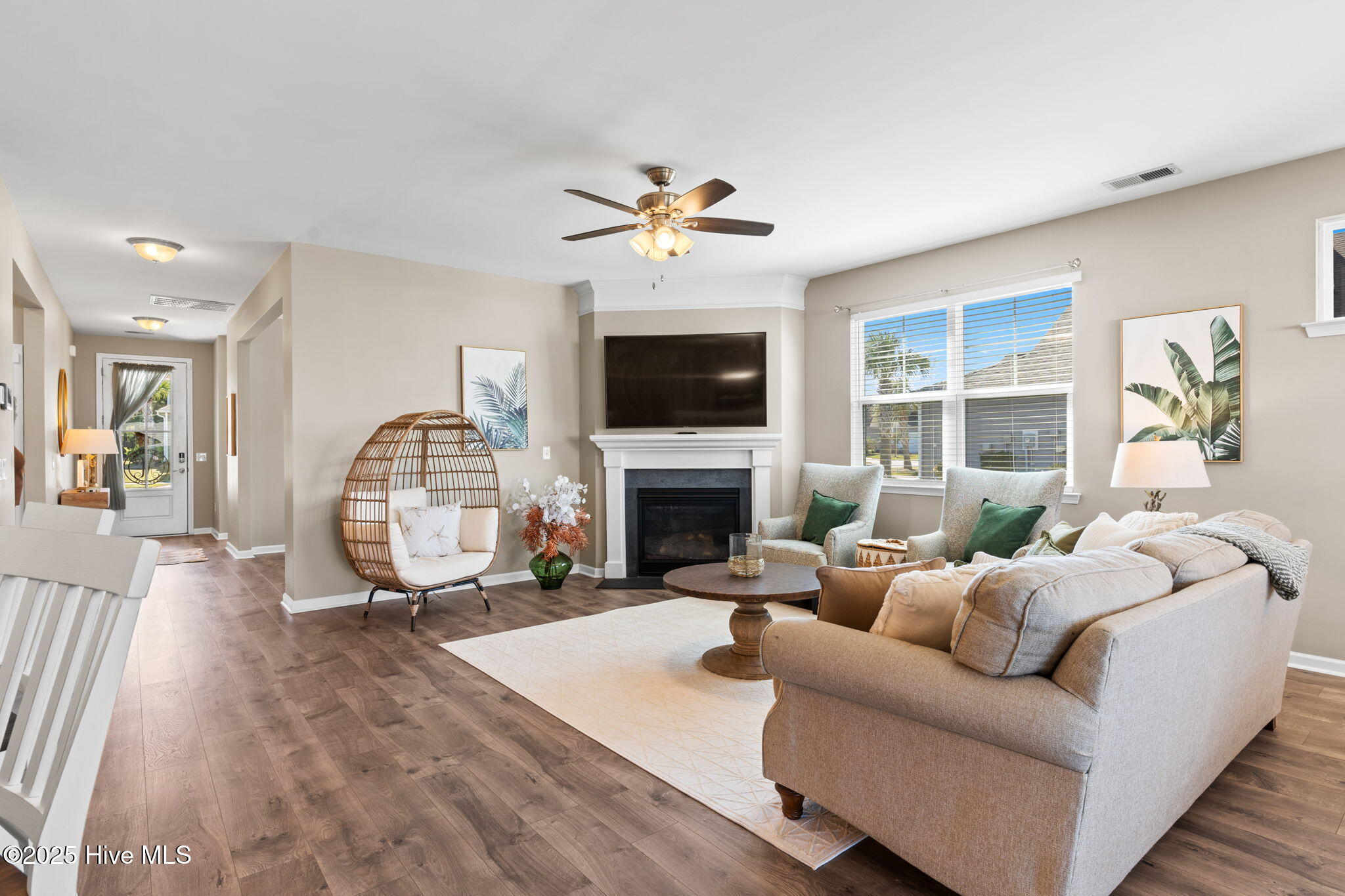 100538184 | Photo 12