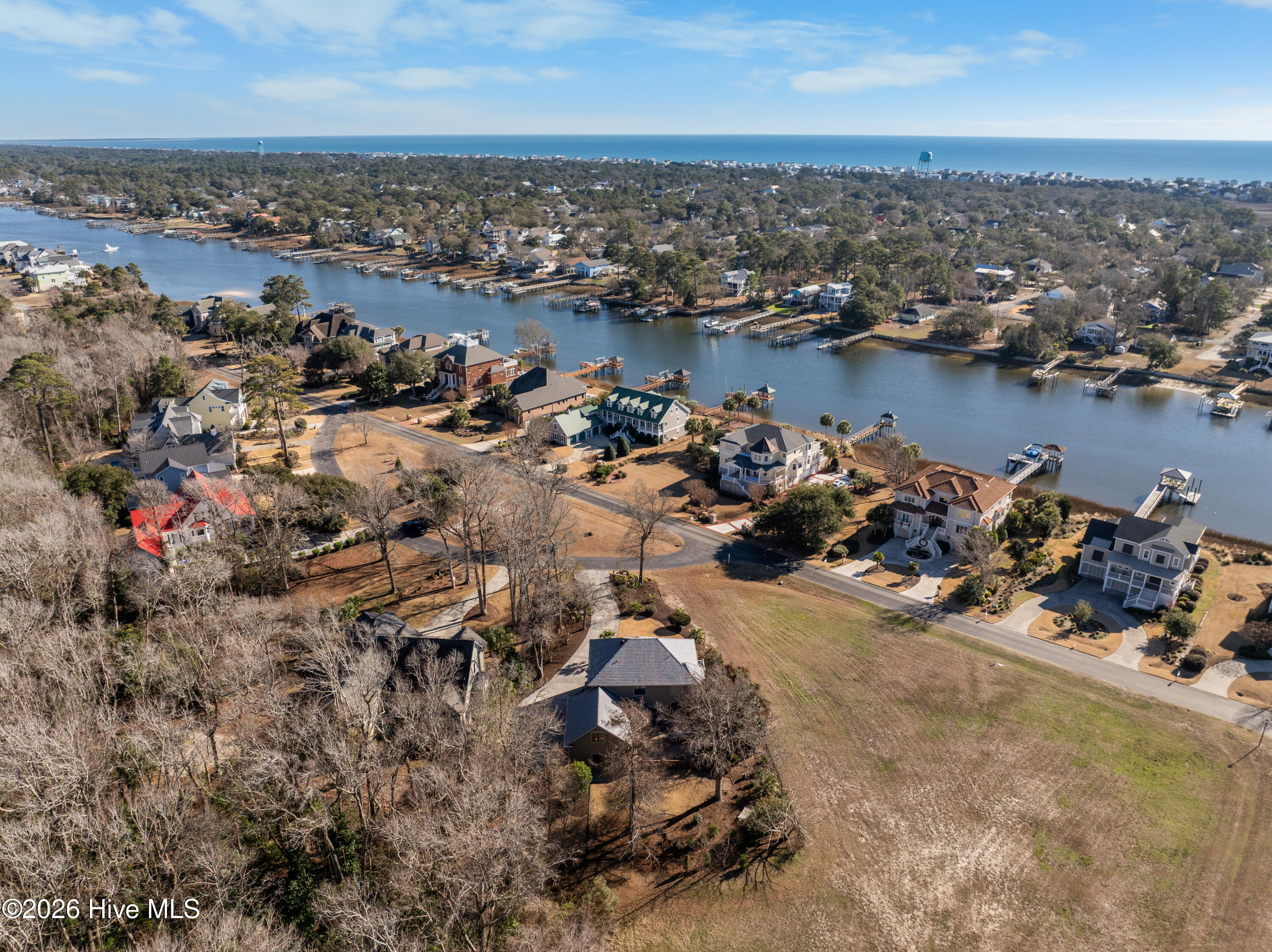 100549832 | Photo 60