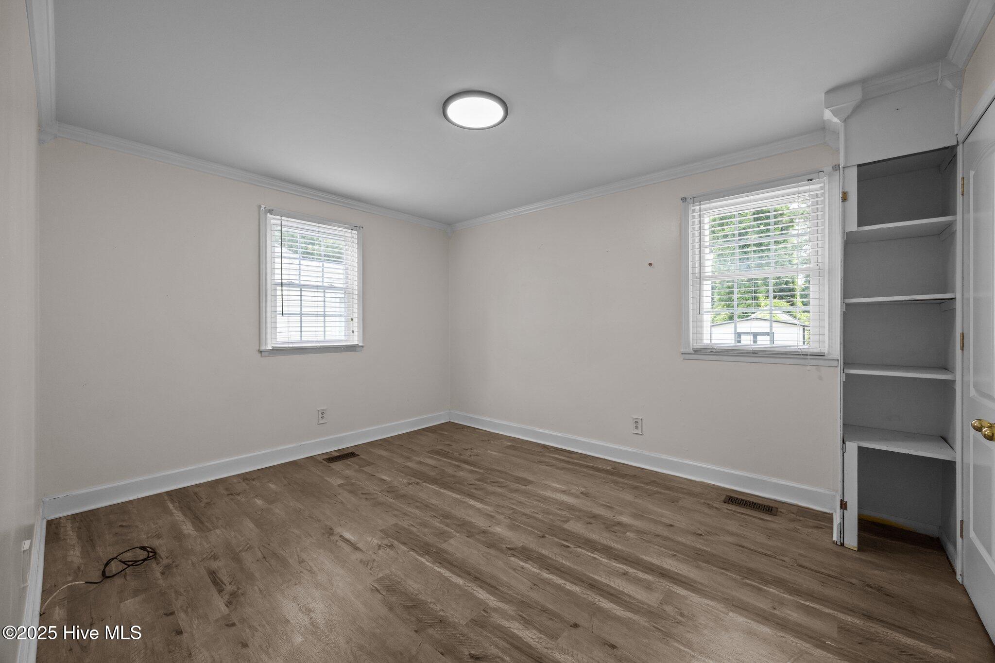 100524526 | Photo 32